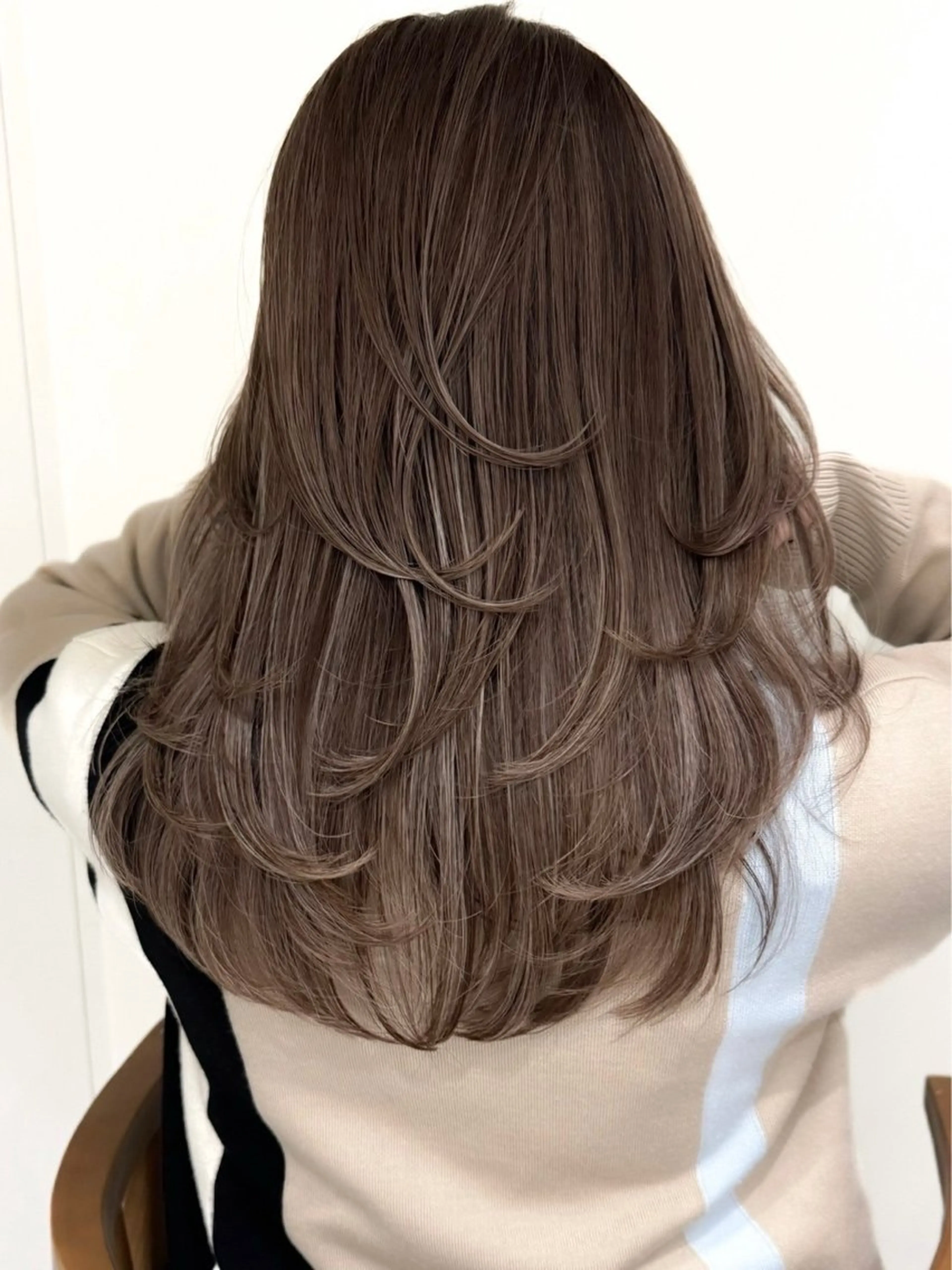 セミロング 山本　尚輝 🐶ハイライト🐶のヘアスタイル