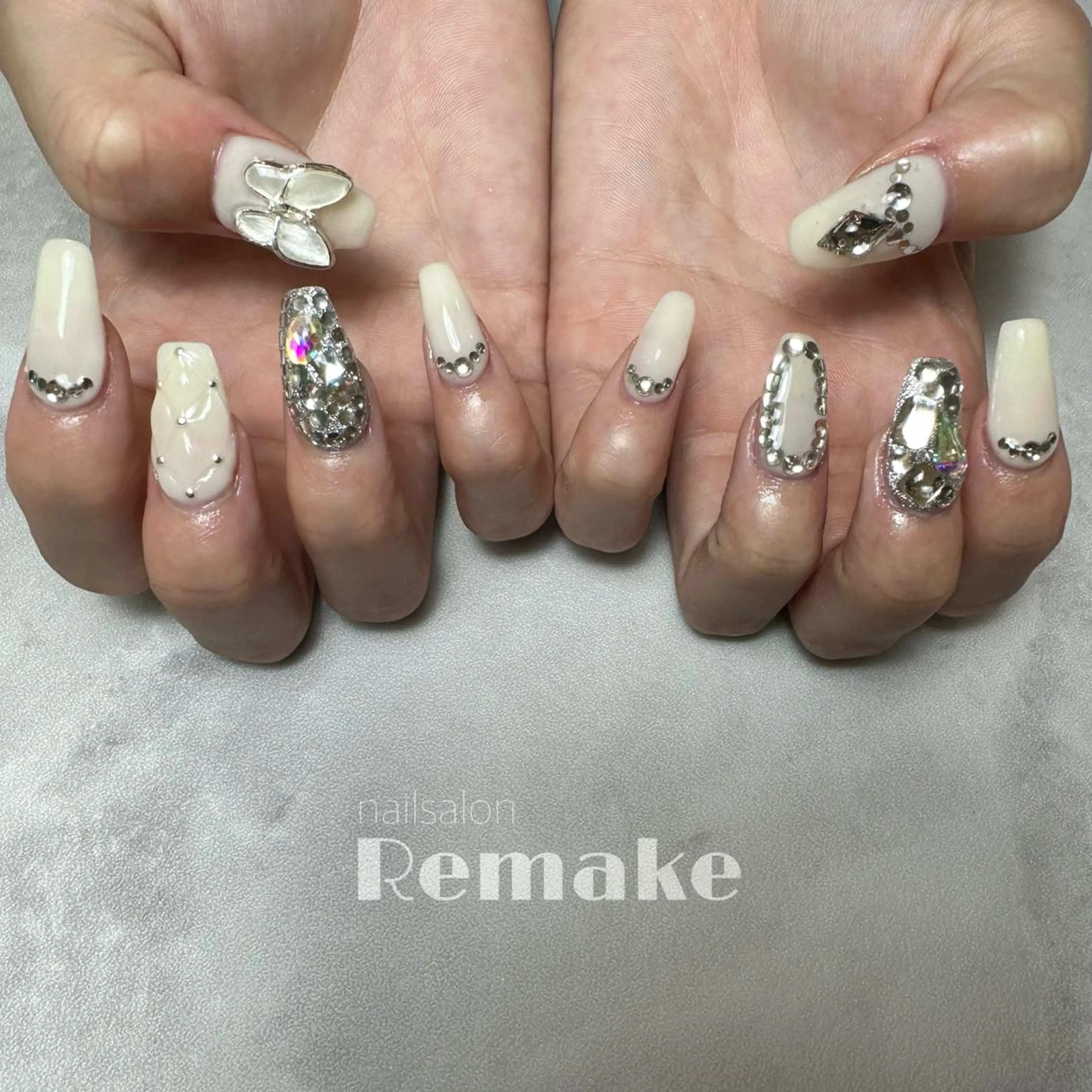 ネイル salonRemake所属・Runa ☽のネイルデザイン