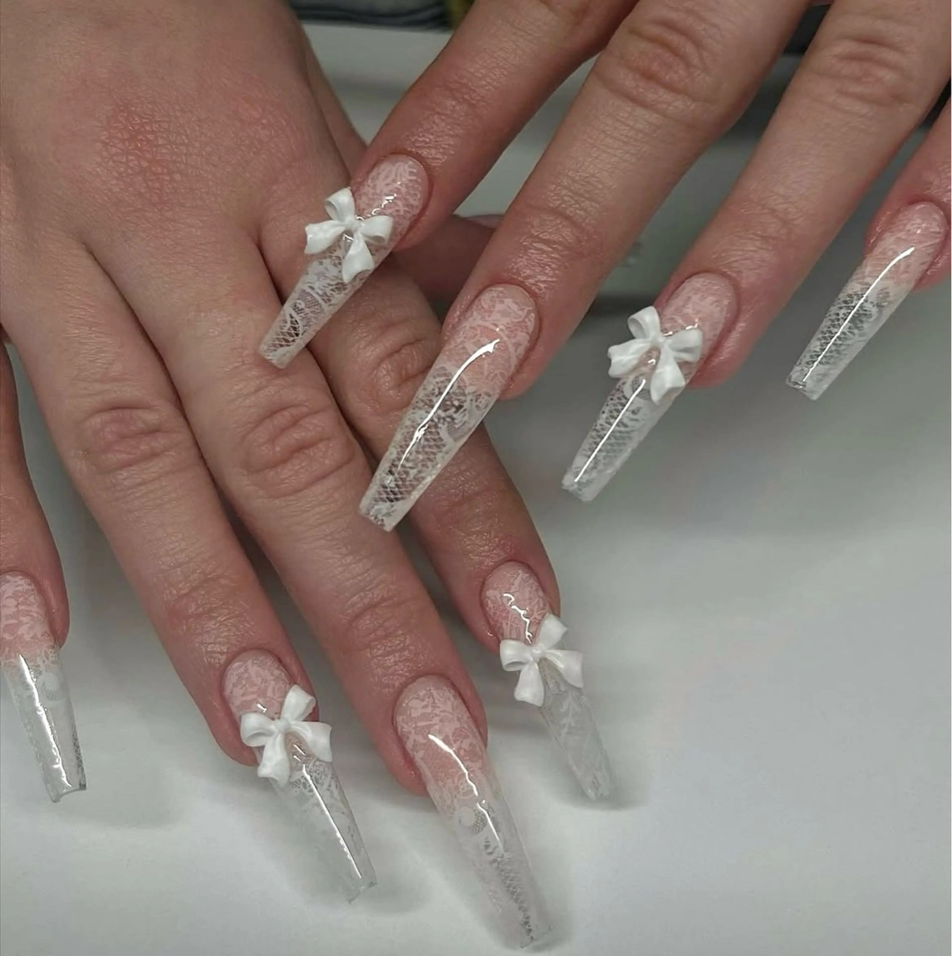 ネイル クリアネイル フレンチネイル ジェルネイル 韓国ネイル マグネットネイル ハンドネイル Rin Nail 新大久保店のネイルデザイン