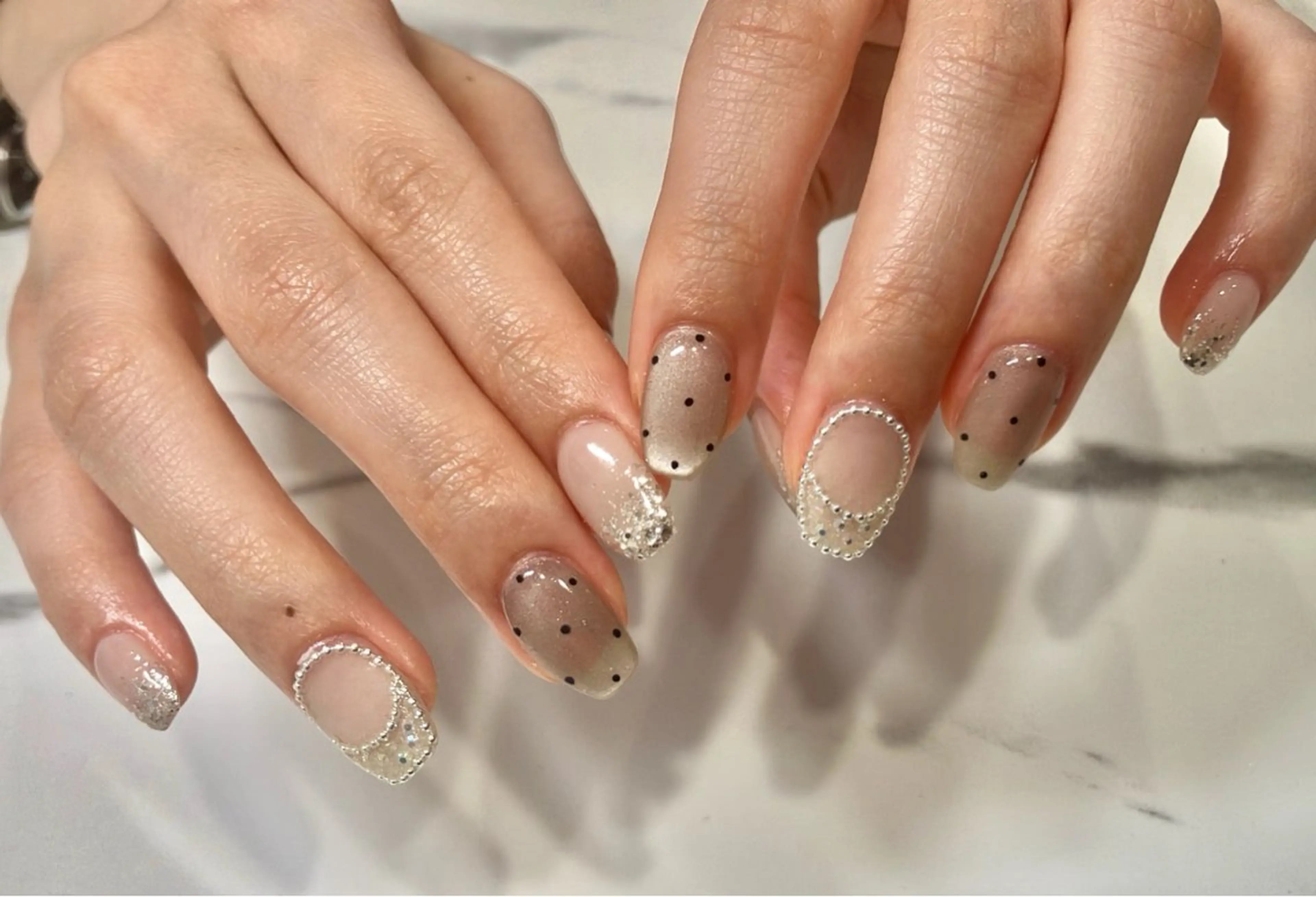 ネイル ハンドネイル たまプラーザ ANZUのネイルデザイン