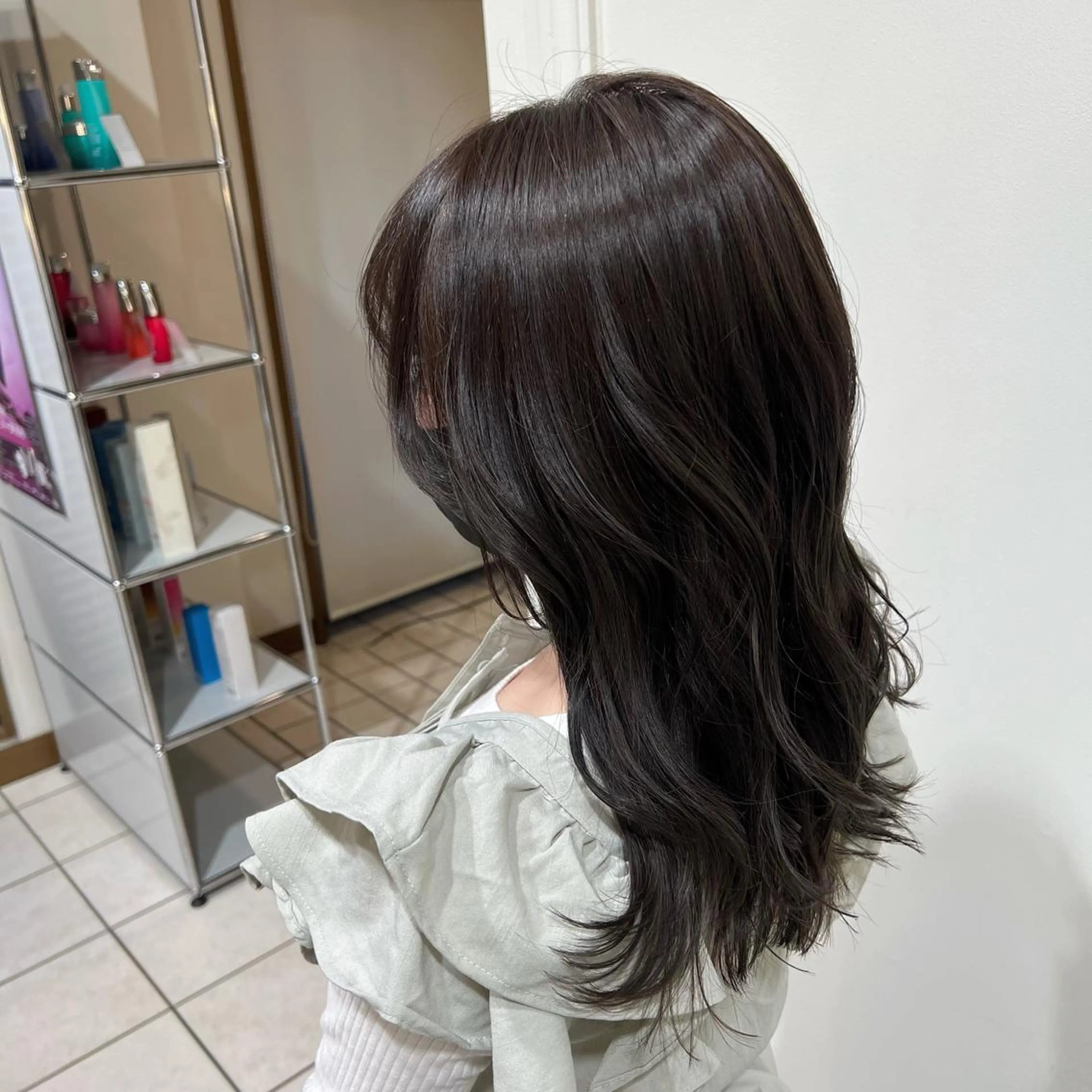セミロング 中村 未夢のヘアスタイル