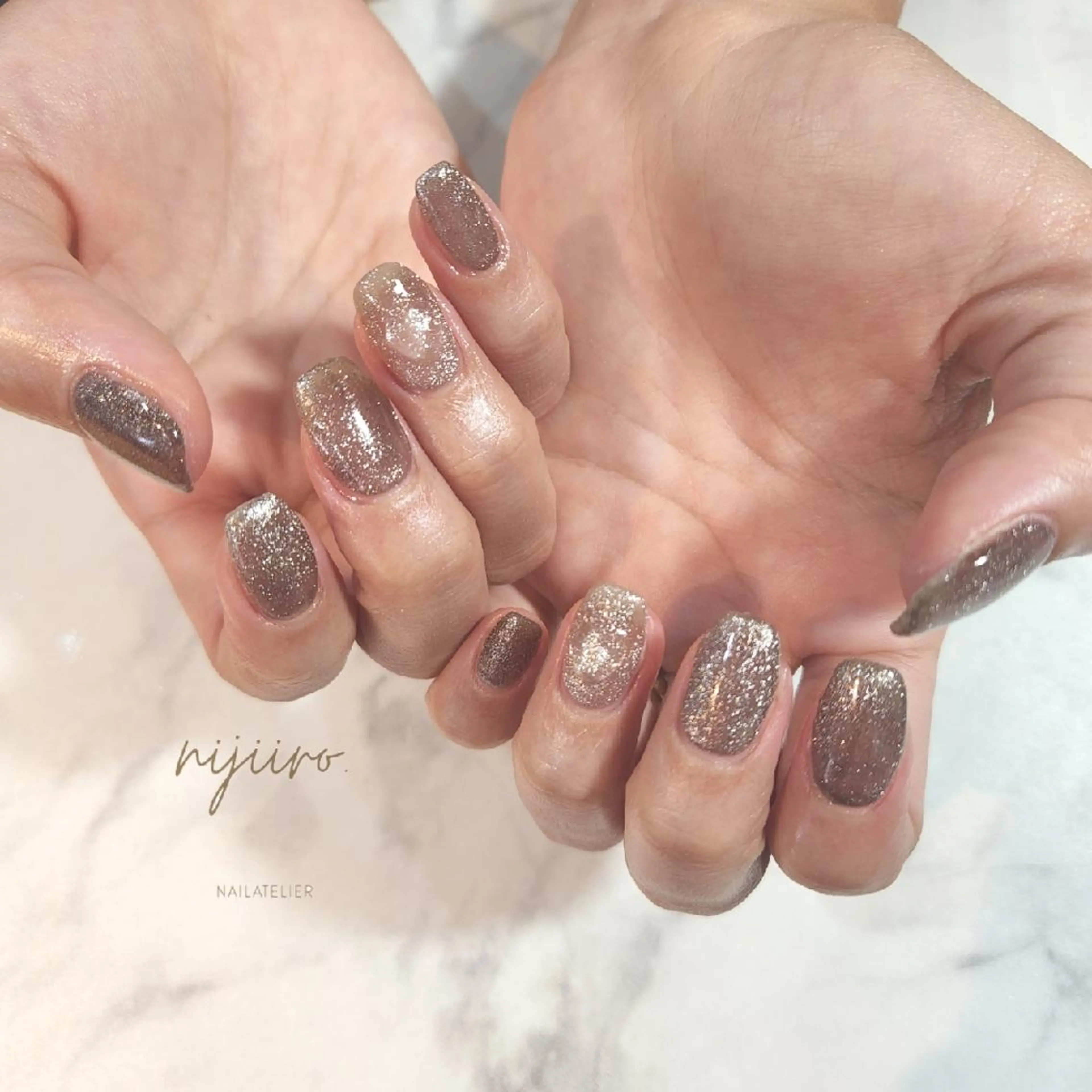 ネイル マグネットネイル ハンドネイル nailatelier nijiiro.所属・nijiiro🌈 サトウのネイルデザイン