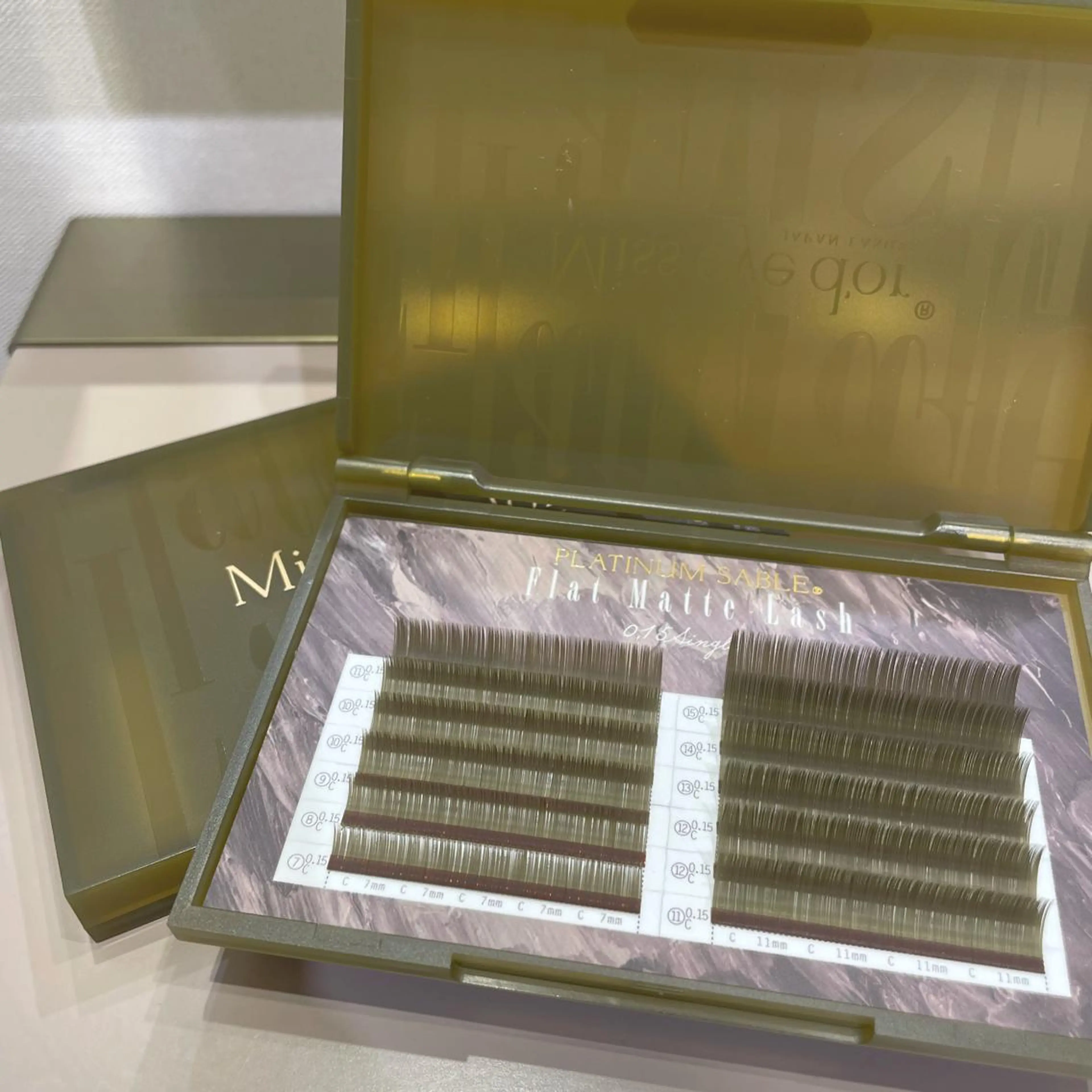 マツエク・マツパ Cカール カラーマツエク GO TODAY SHAiRE SALON 池袋luminis所属・KITAZUMI MAYUのマツエク・マツパデザイン