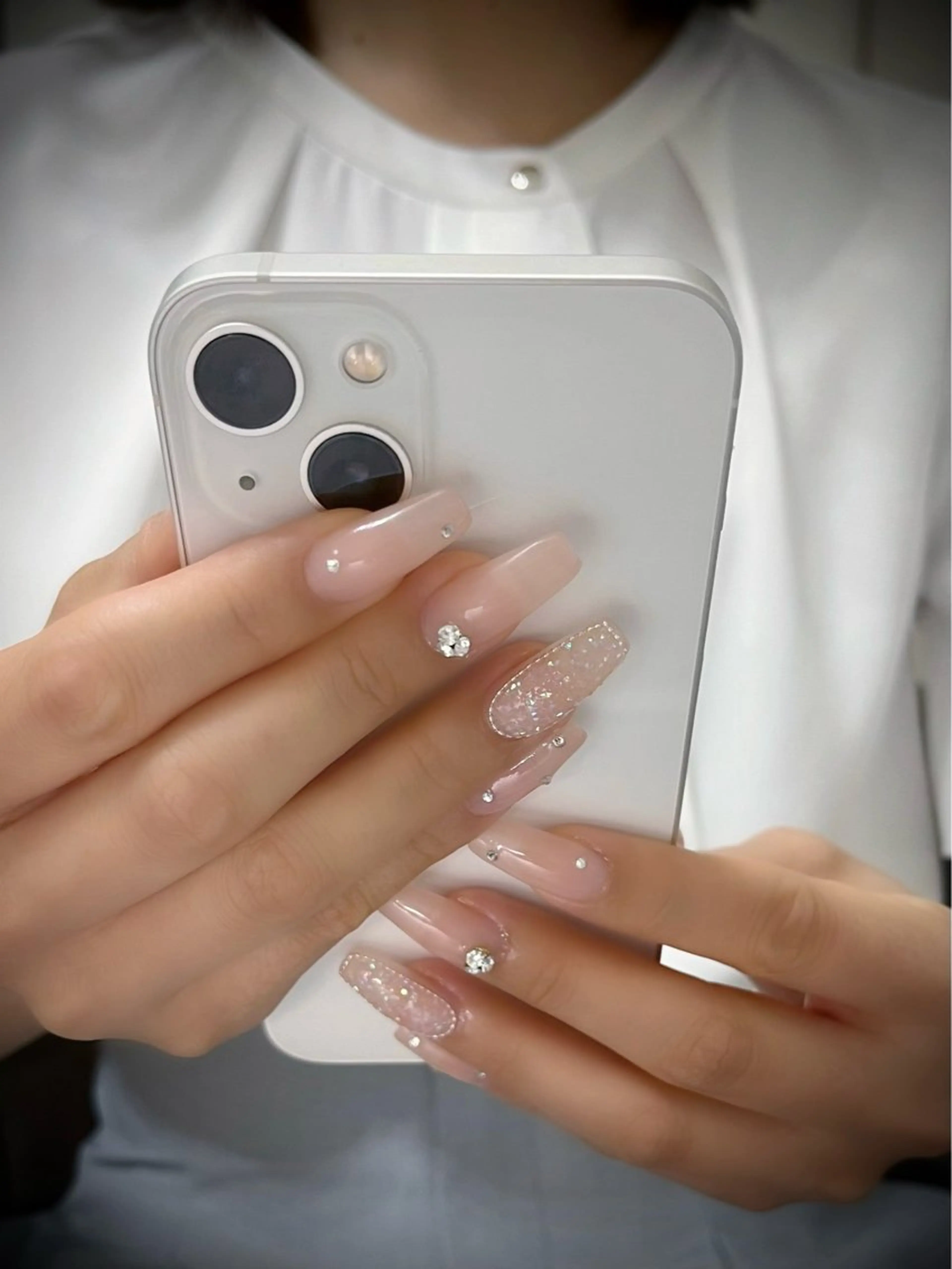 ネイル キラキラネイル マグネットネイル ワンカラーネイル スカルプネイル ワンホンネイル nine.🦋 YUKOのネイルデザイン