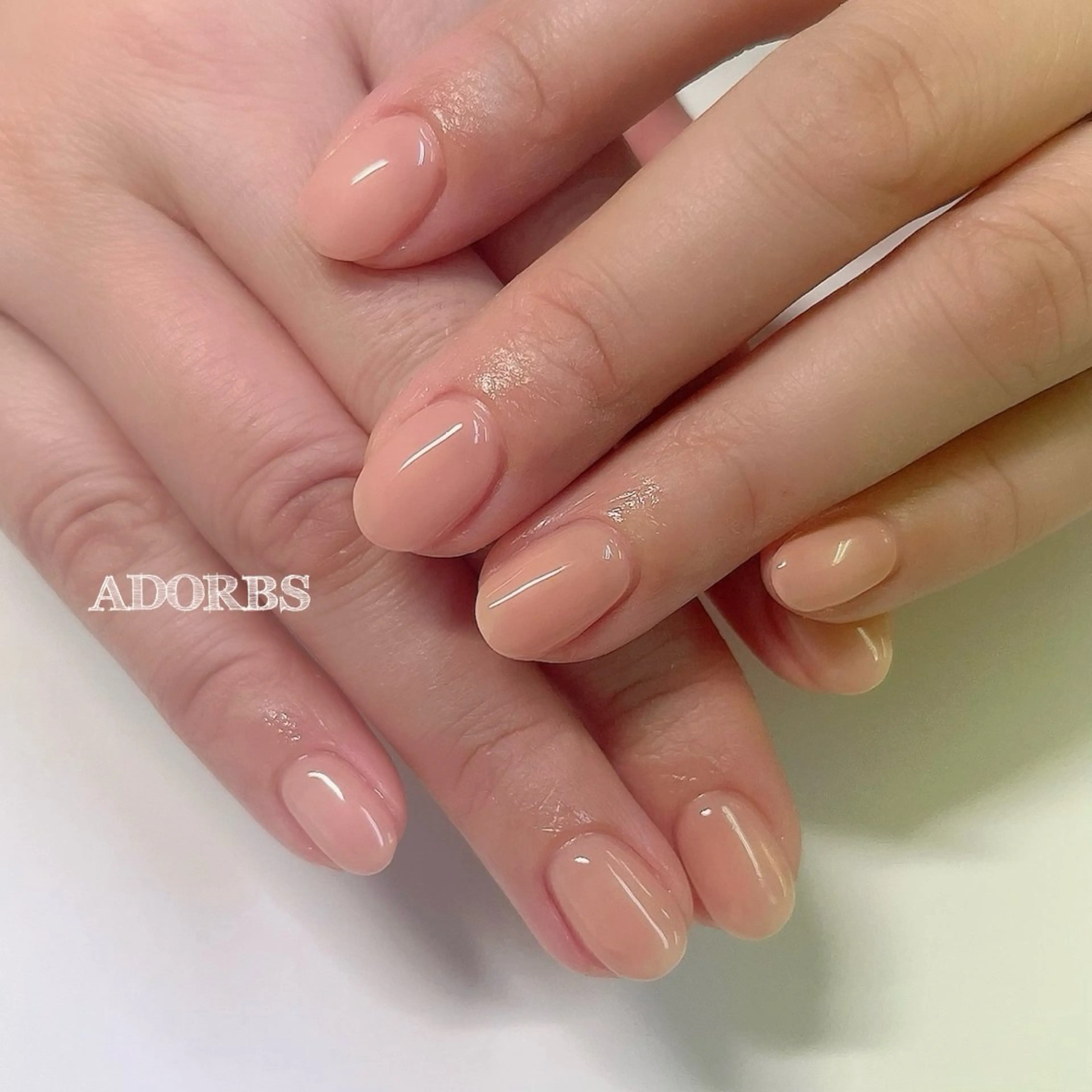 ネイル オフィスネイル ワンカラーネイル ハンドネイル ADORBS ✩上福岡のネイルデザイン