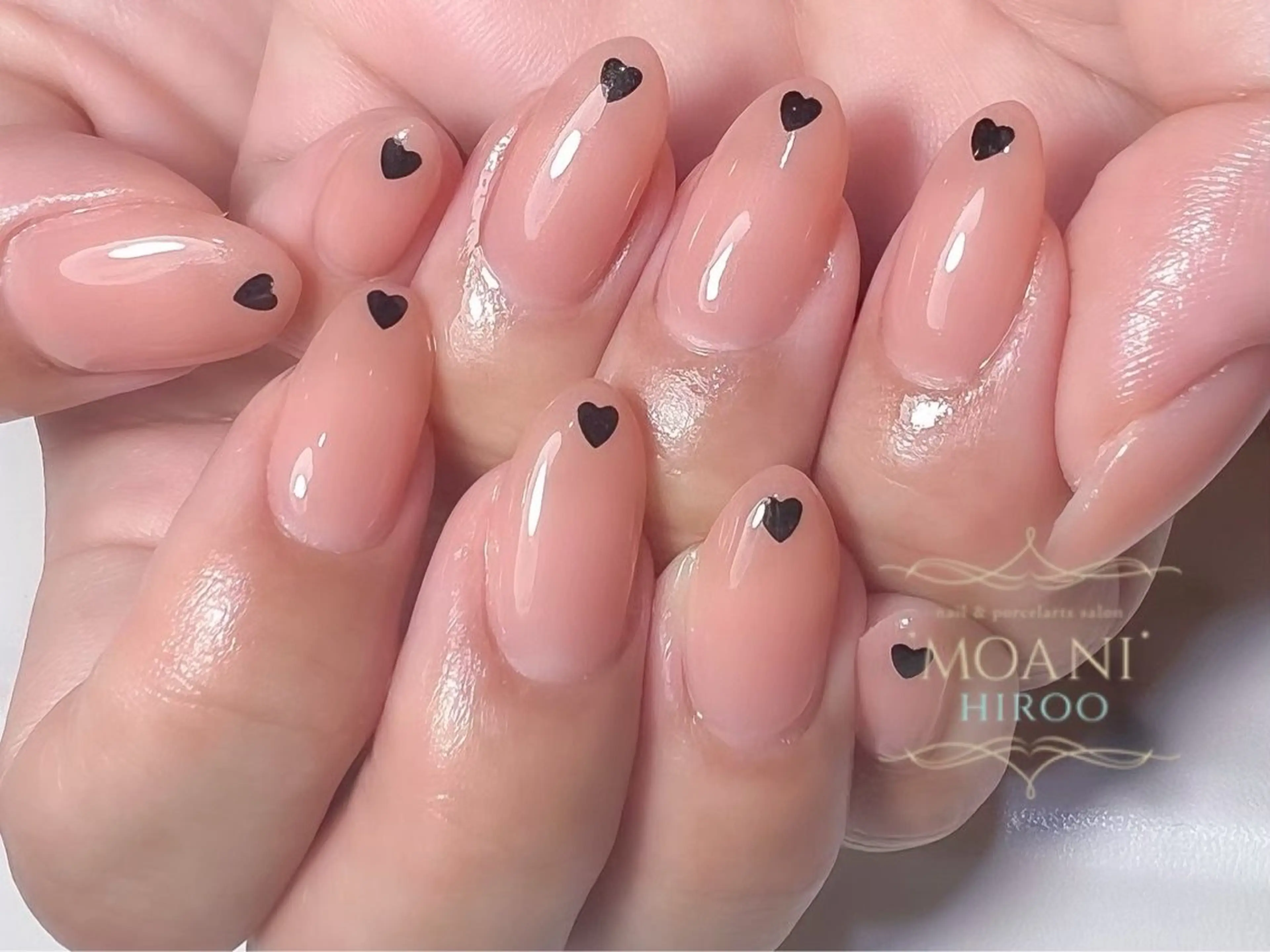 ネイル ハート フィルインネイルサロンMOANIHiroo 恵比寿店所属・🌷HARUNA🌷 恵比寿店のネイルデザイン