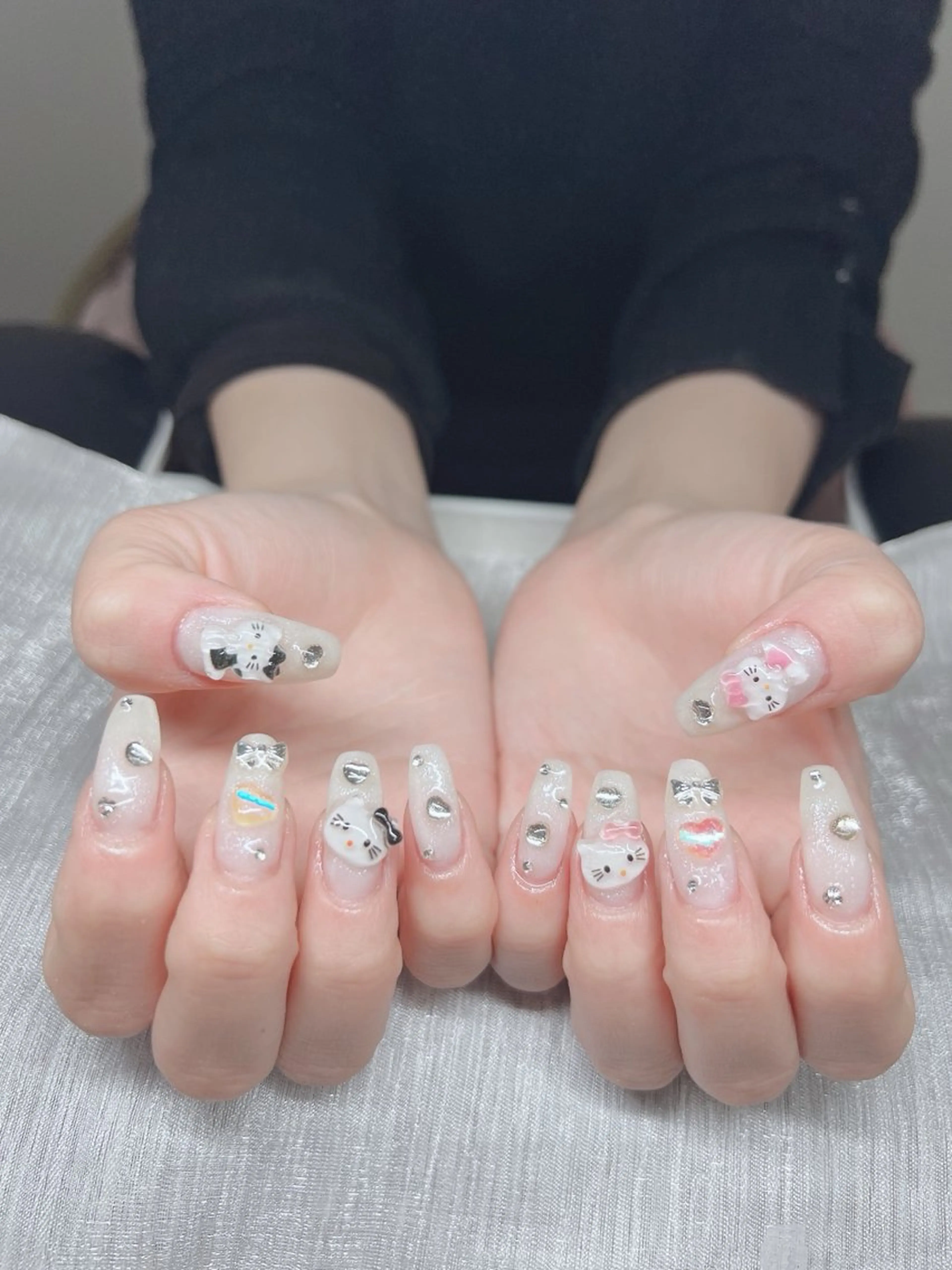 ネイル 長さ出し グラデーション 卒業式 キラキラネイル マグネットネイル Lee Nails チップ長さだし専門店のネイルデザイン