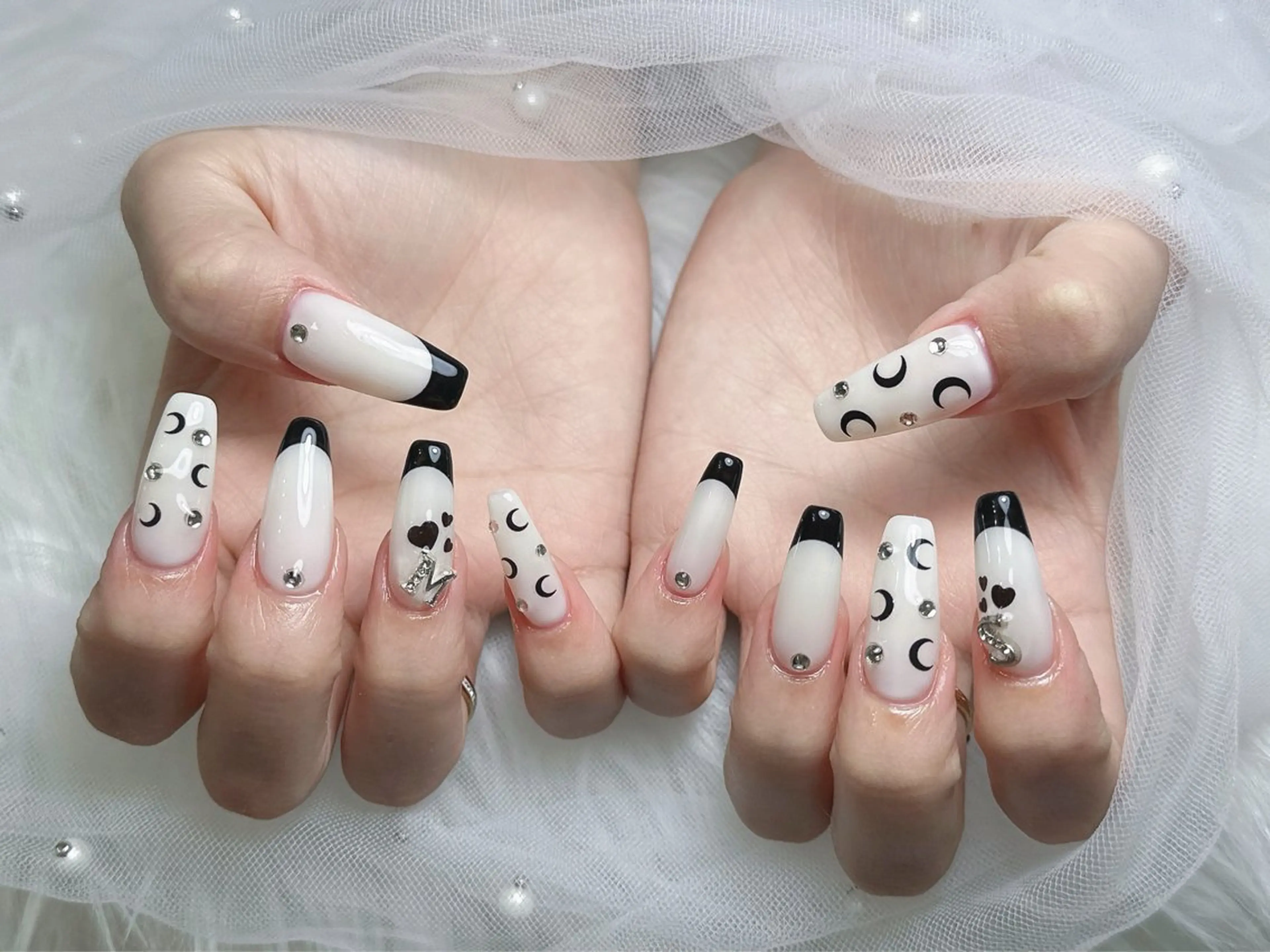 ネイル 【Eclat ｴｸﾗ】nail＆beauty所属・Eclat〔ｴｸﾗ〕 MOEKA𝜗𝜚*のネイルデザイン