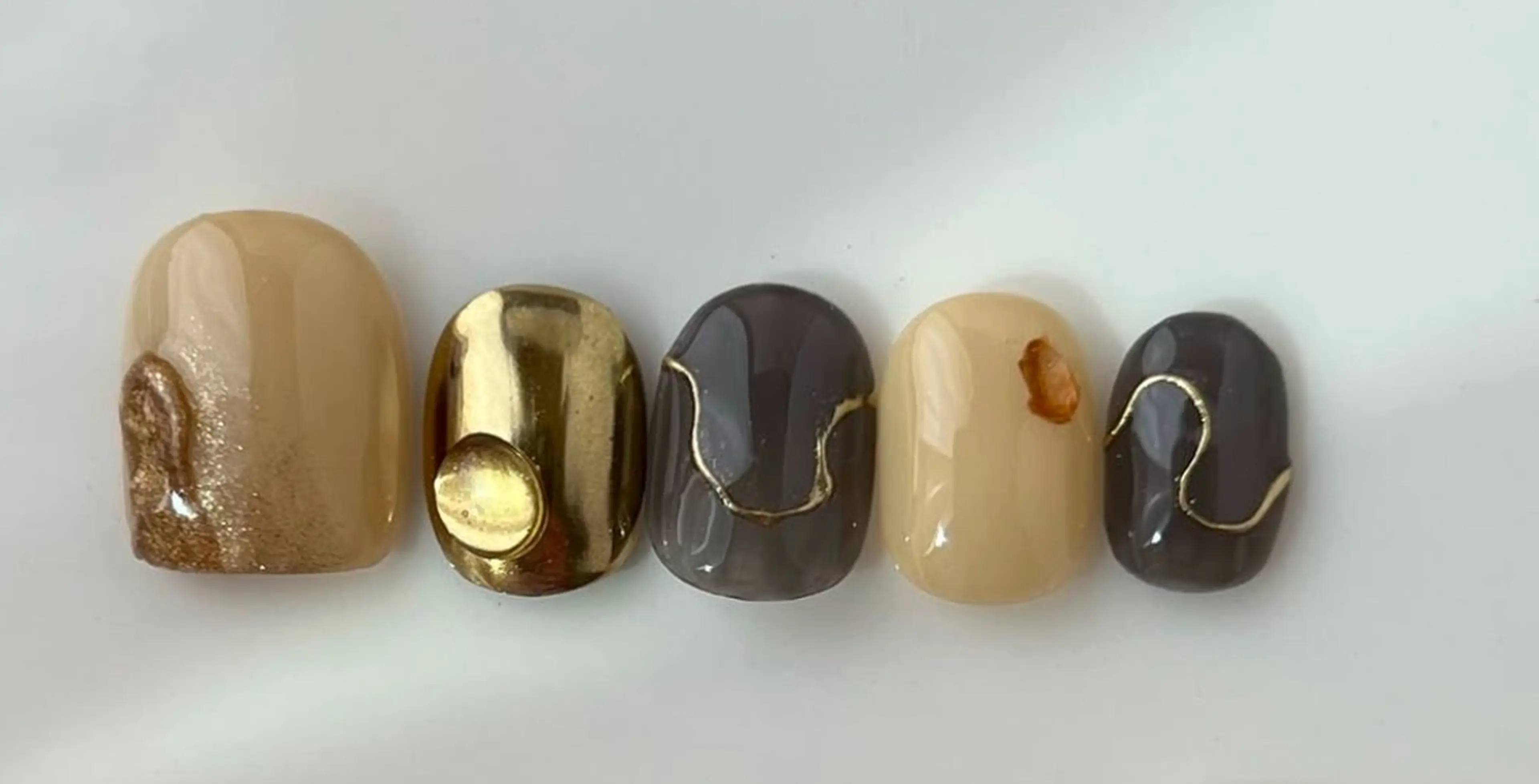 ネイル free hug Hiromiのネイルデザイン