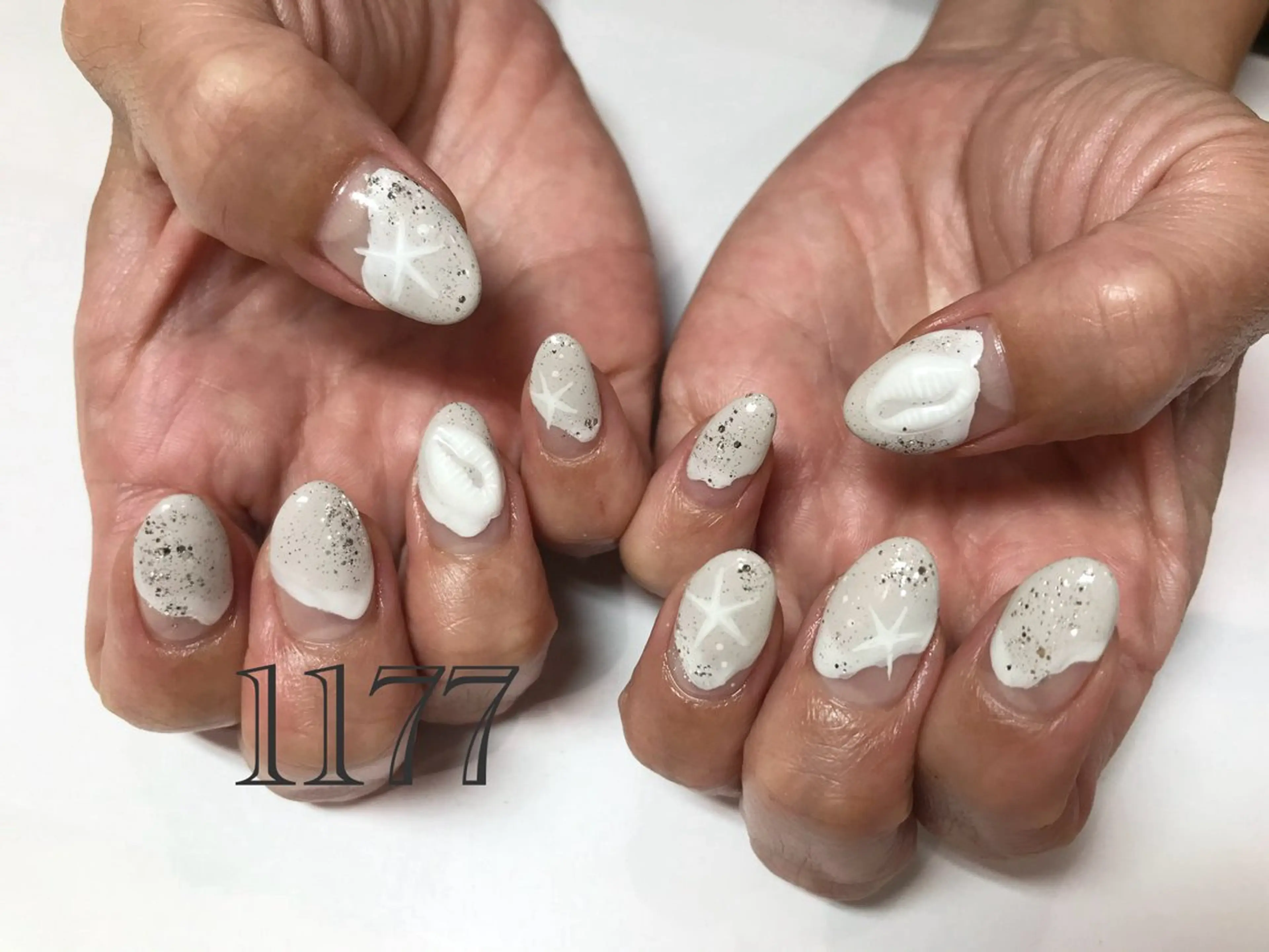 ネイル ハンドネイル nailsalon 1177のネイルデザイン