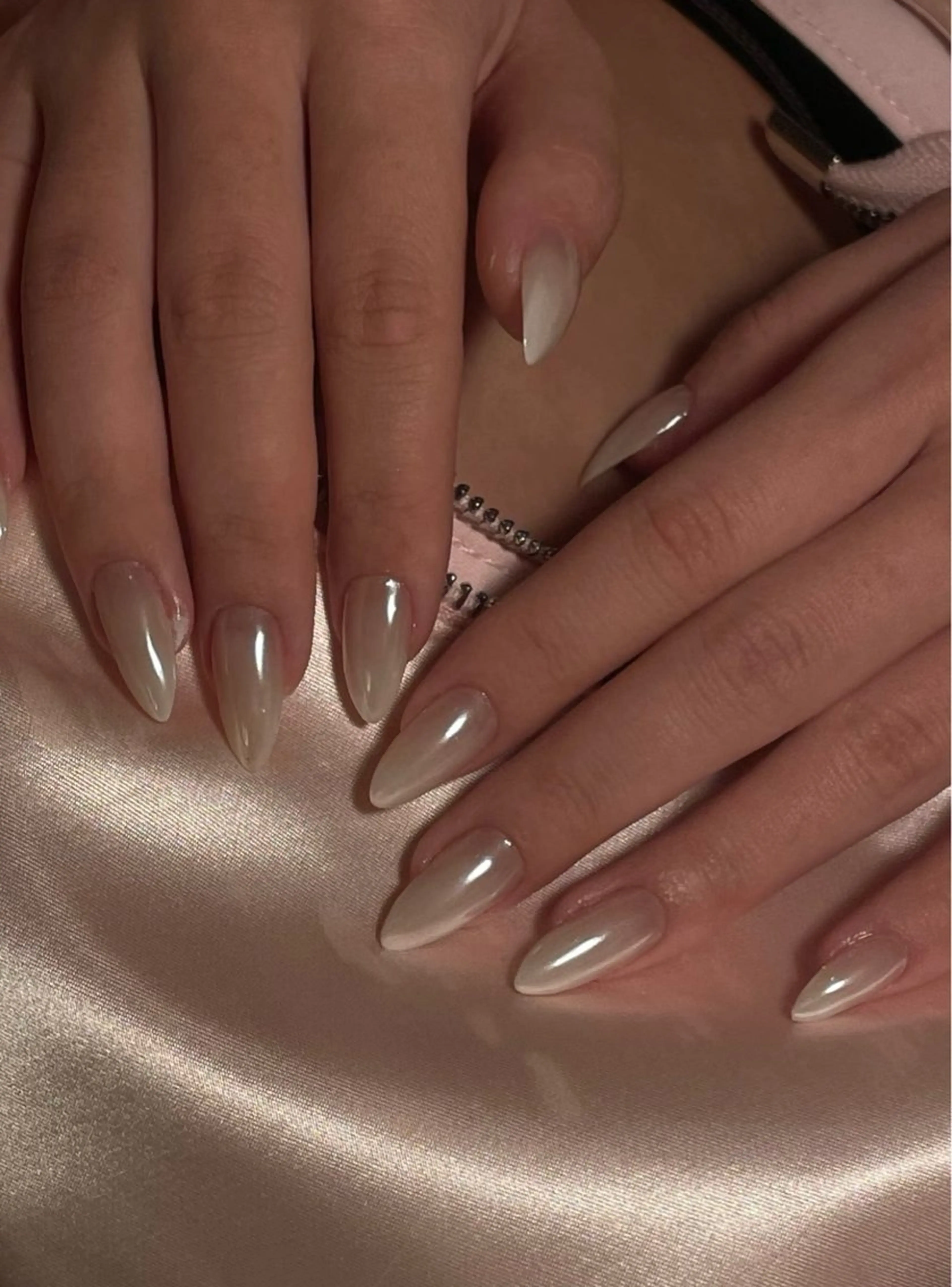 ネイル ハンドネイル キン グミのネイルデザイン