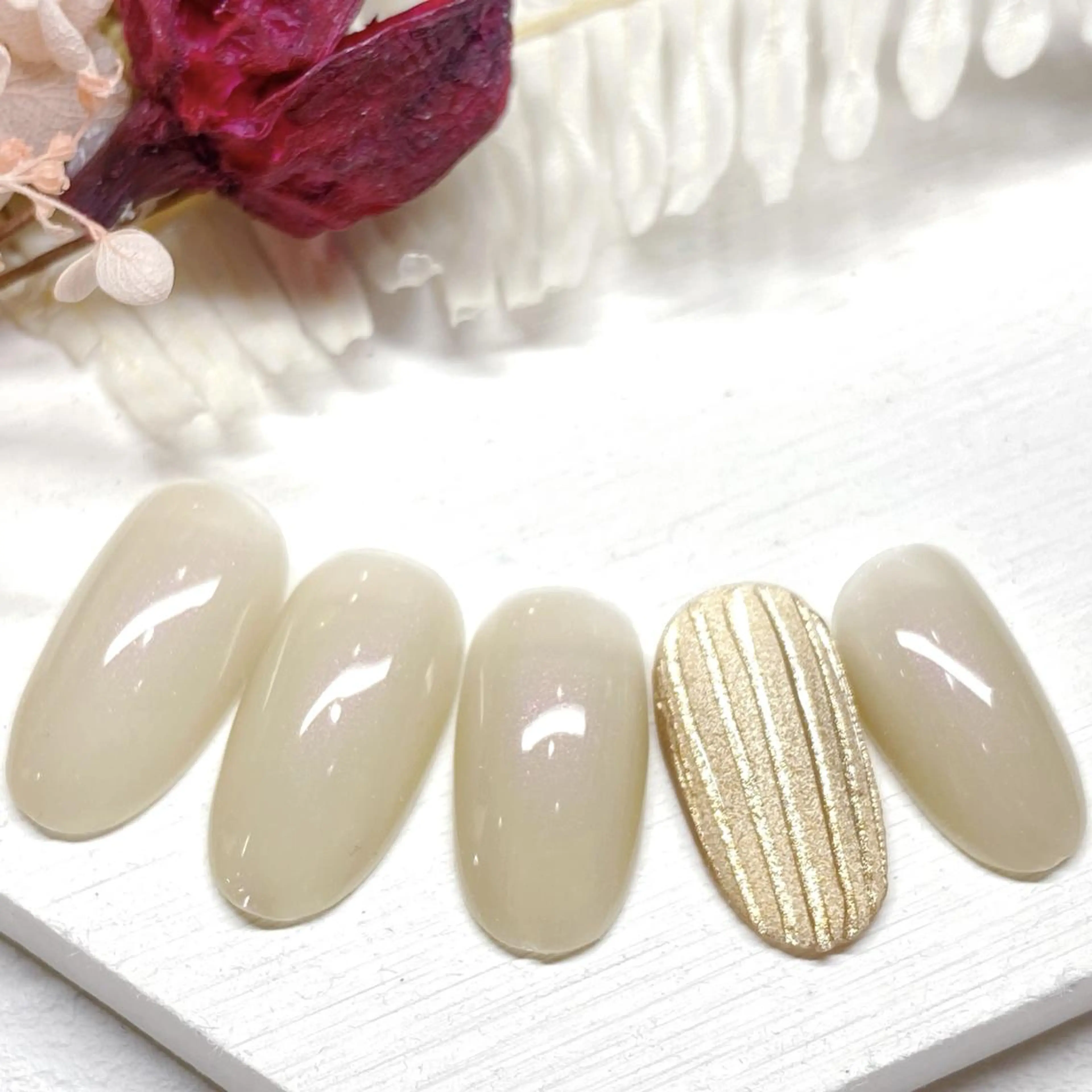 ネイル ジェルネイル ソフトジェル zina 千葉2nd NONのネイルデザイン