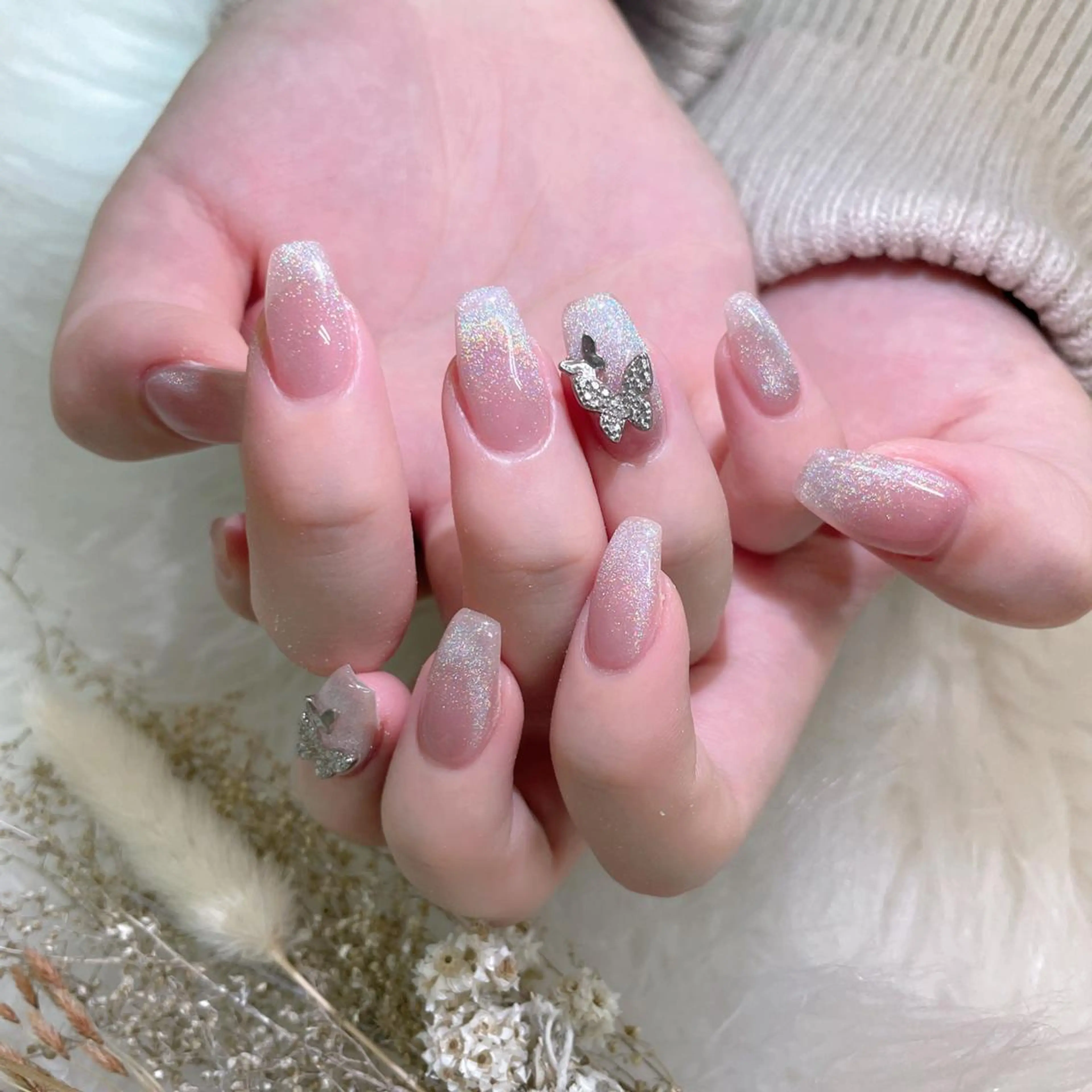 ネイル 🦋ネイルサロン ブラン🌈ゆりのネイルデザイン