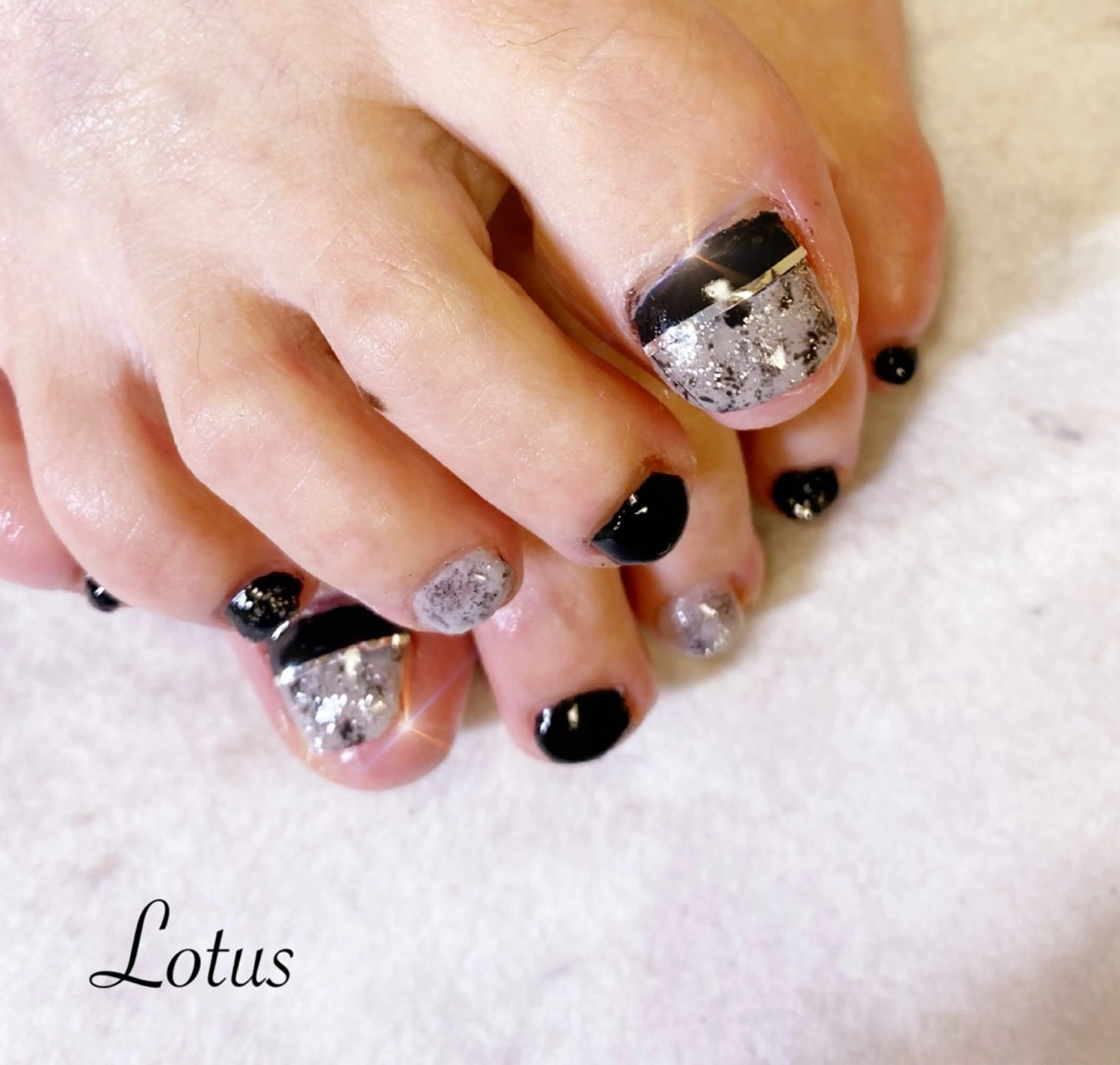 ネイル フットネイル ネイル＆脱毛 Lotus🌸のネイルデザイン