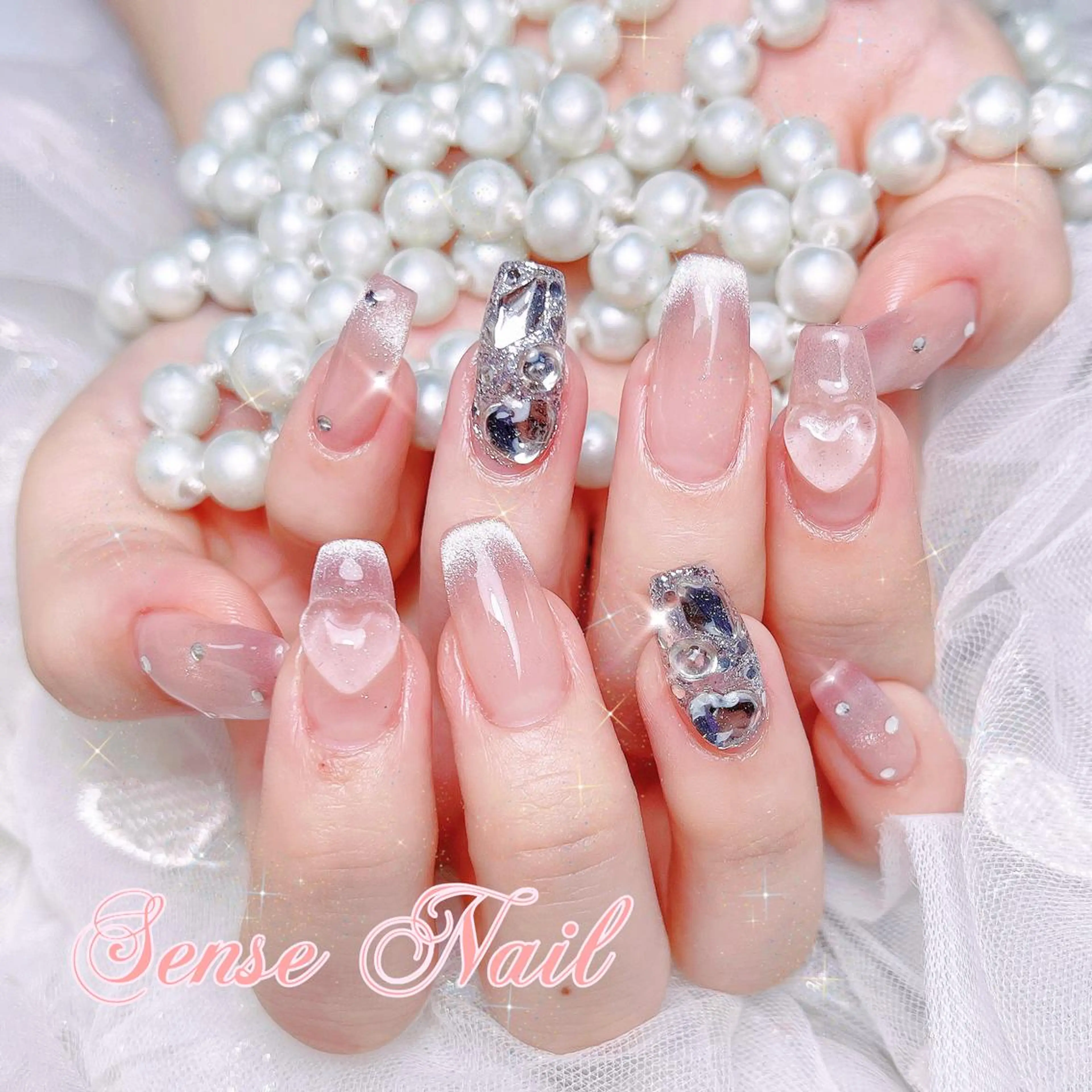 ネイル ハンドネイル ハンドケア - Rolls Honey -のネイルデザイン