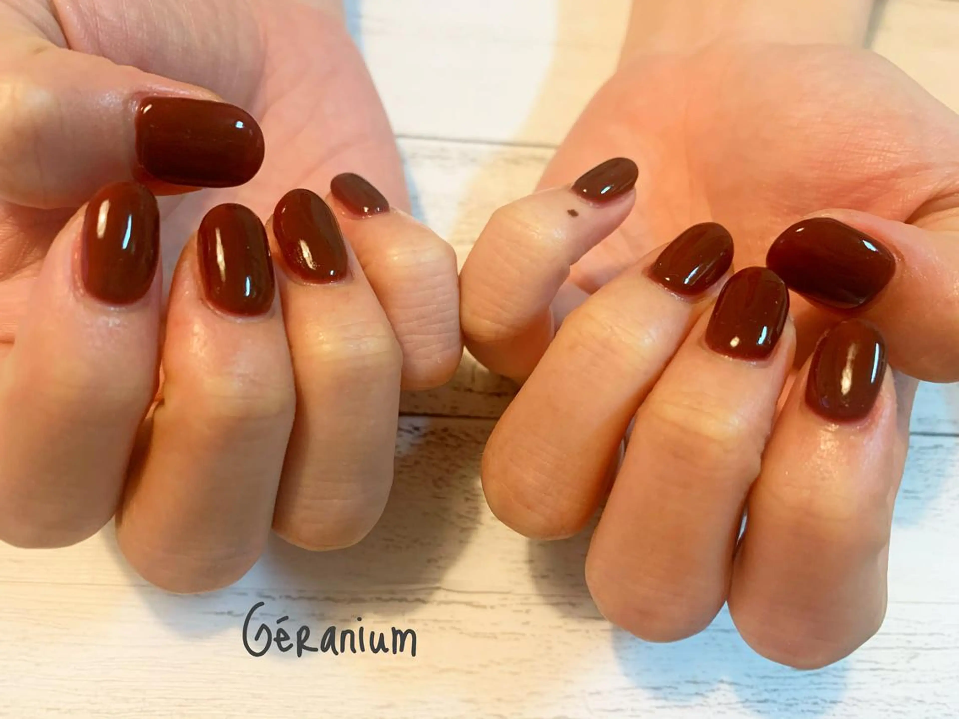 ネイル ブラウン フットネイル GéRanium Harukaのネイルデザイン
