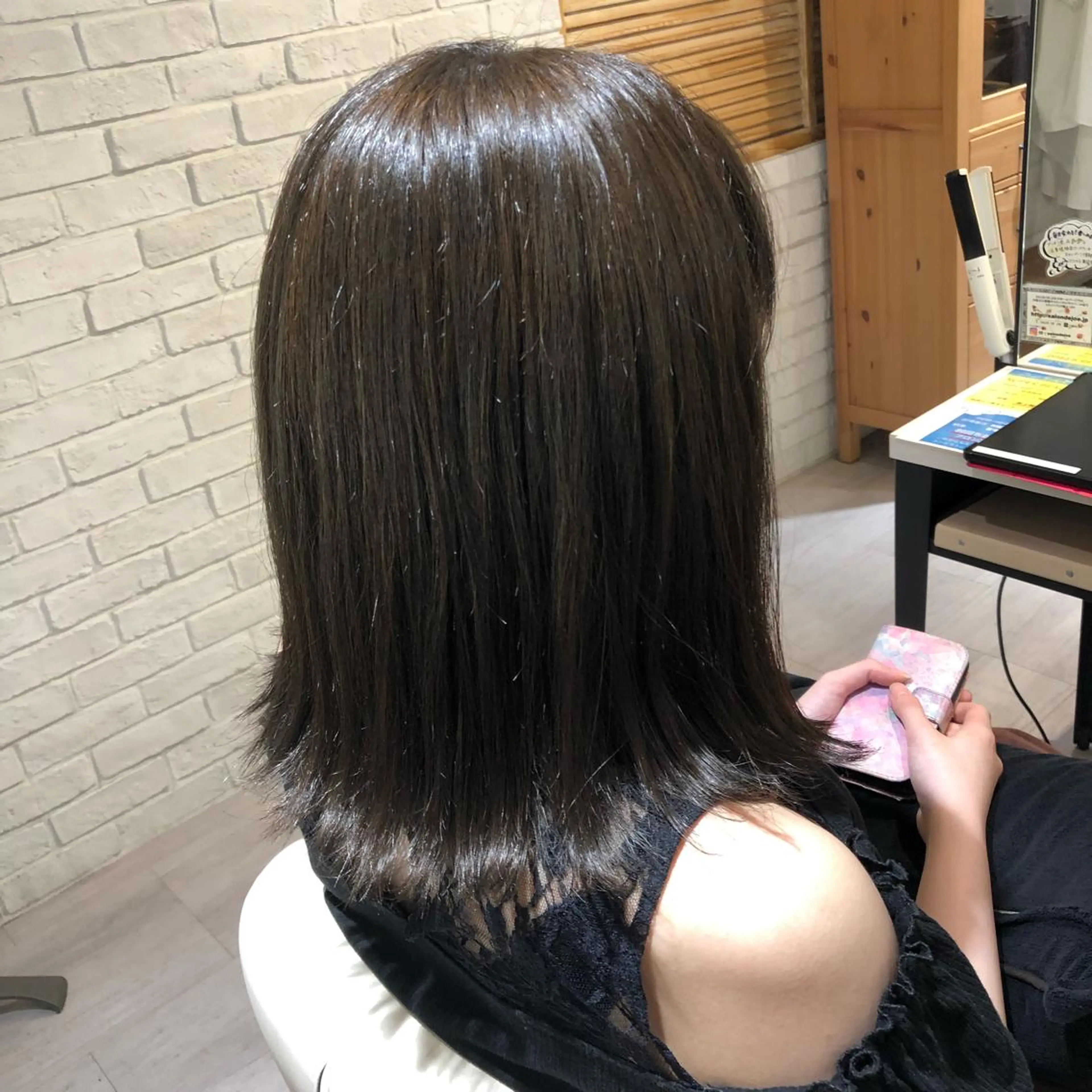 ミディアム カラー ヘアアレンジ カット ヘアカラー HAIR STUDIO  buzz所属・金子 富士のヘアスタイル