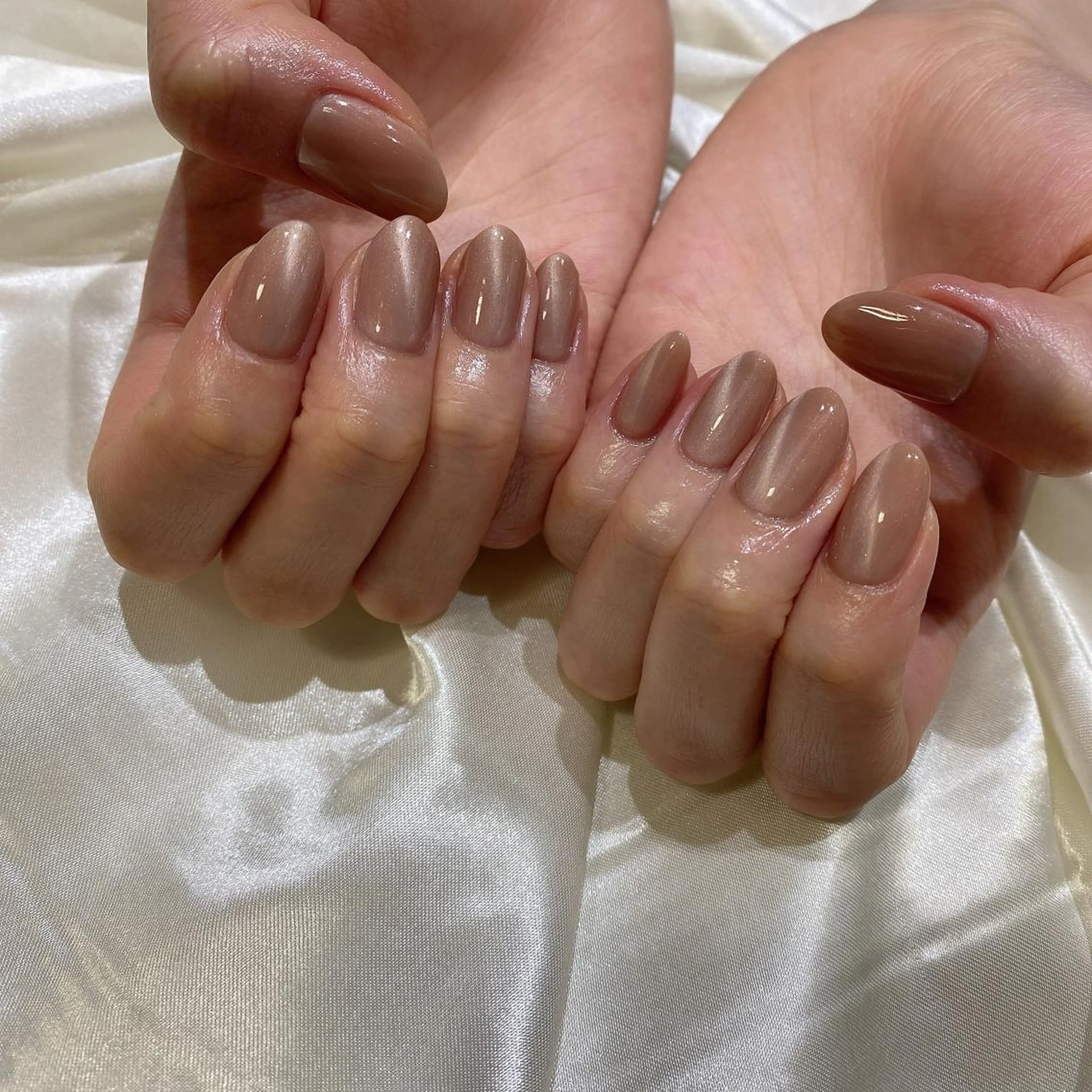 ネイル ハンドネイル 西岡 杏のネイルデザイン