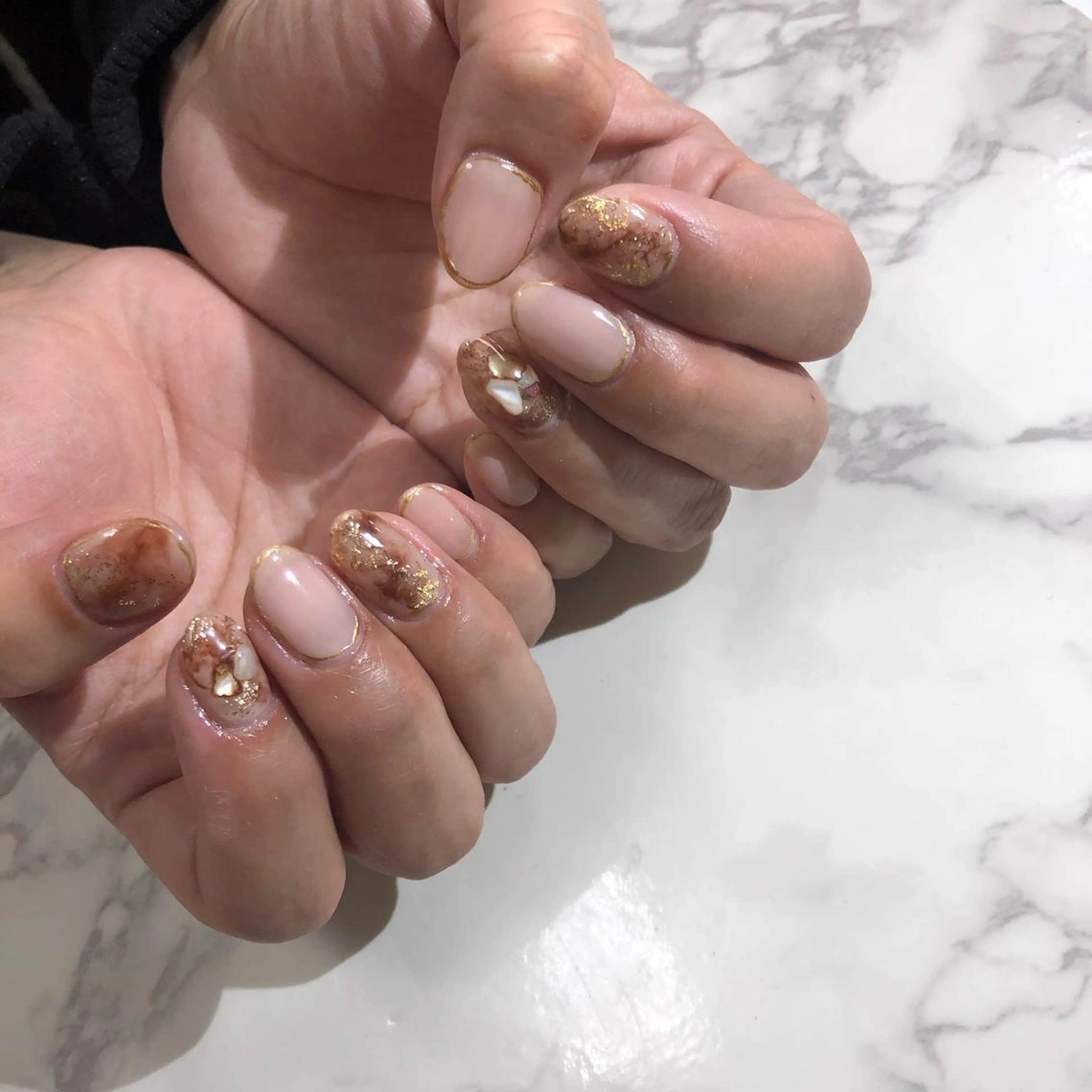 ミディアム ネイル ハンドネイル reco nail所属・池田 美穂のネイルデザイン