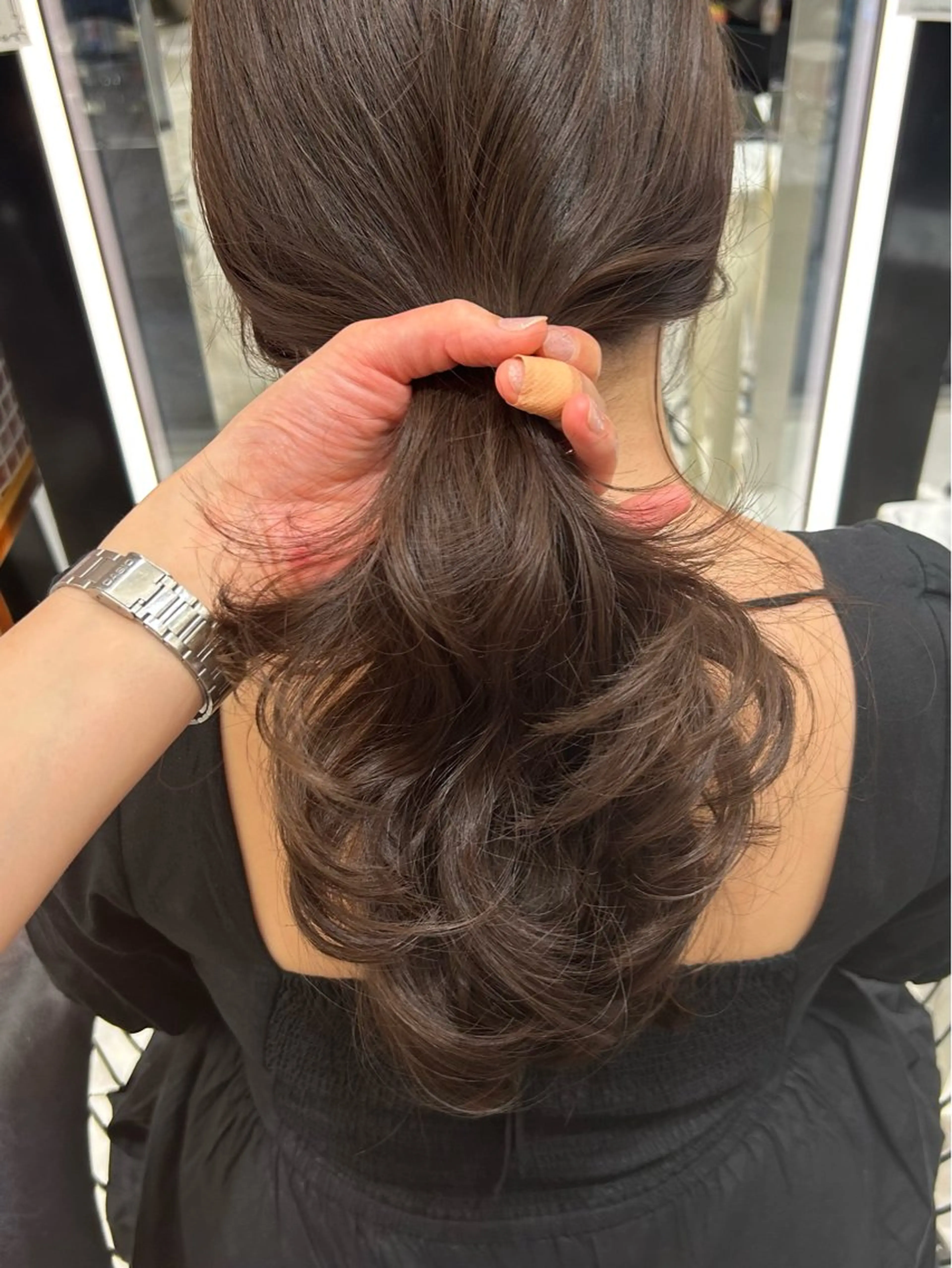 ミディアム パーマ カット パーマ コテ巻き風パーマ✨ 韓国ヘア🤎近下菜央のヘアスタイル