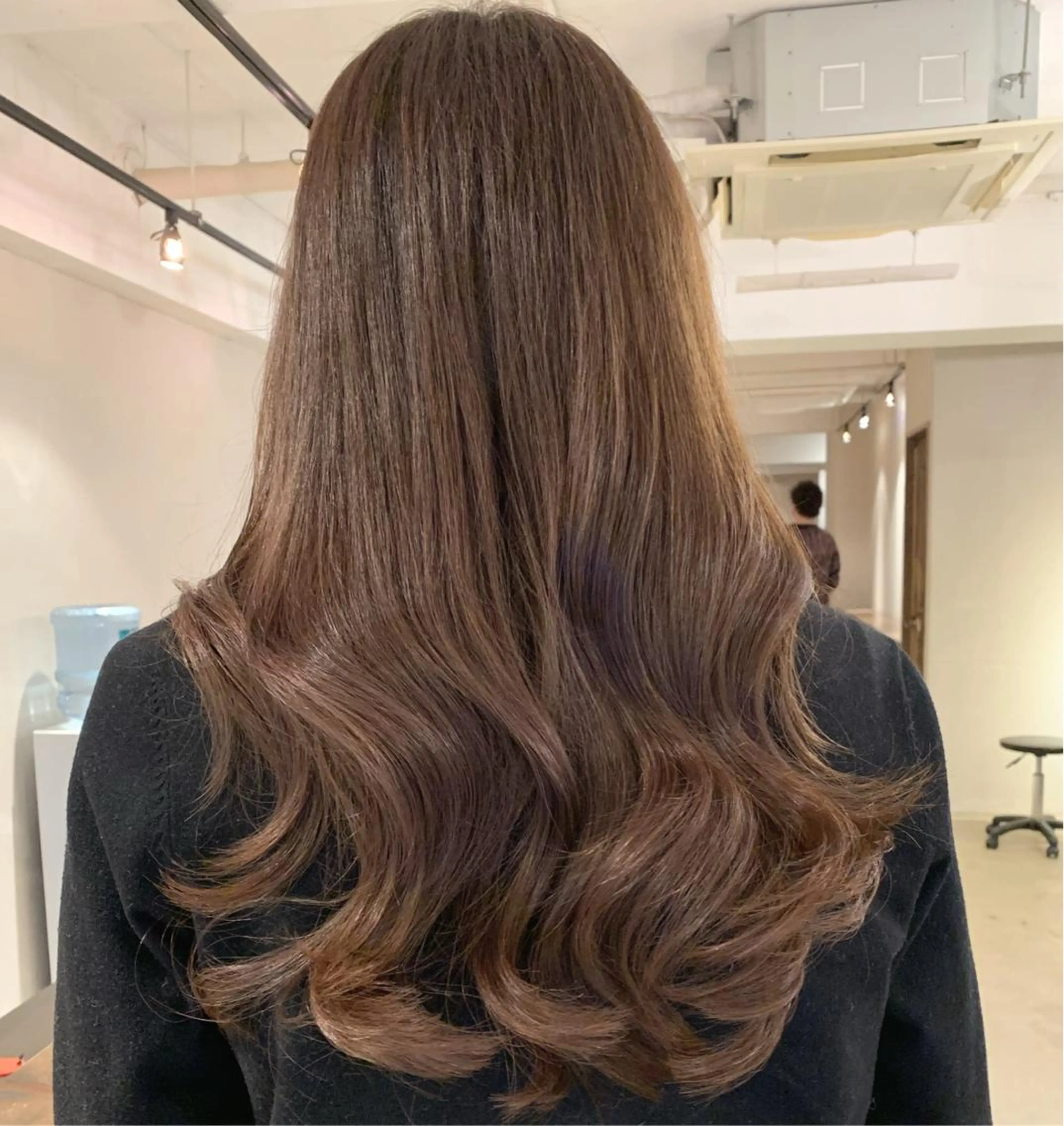 ロング カラー 透明感/オリーブ/ グレージュ/YUKAのヘアスタイル