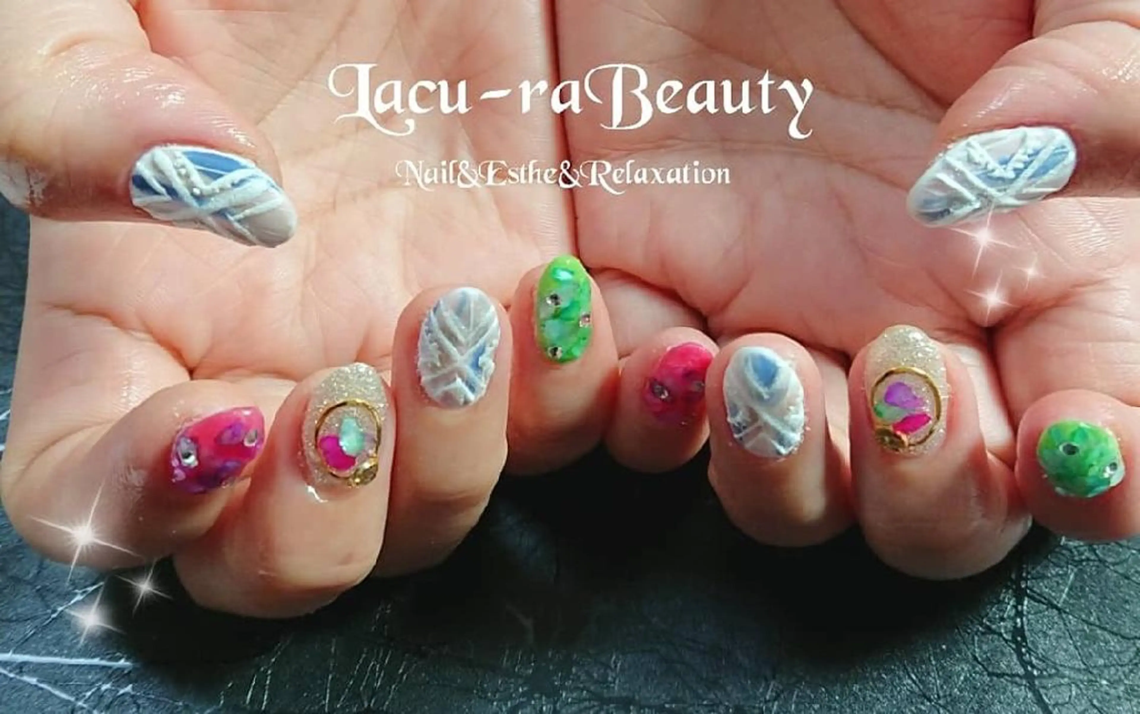 ネイル 小顔と腸の専門店 ラクーラビューティのエステ・リラクイメージ