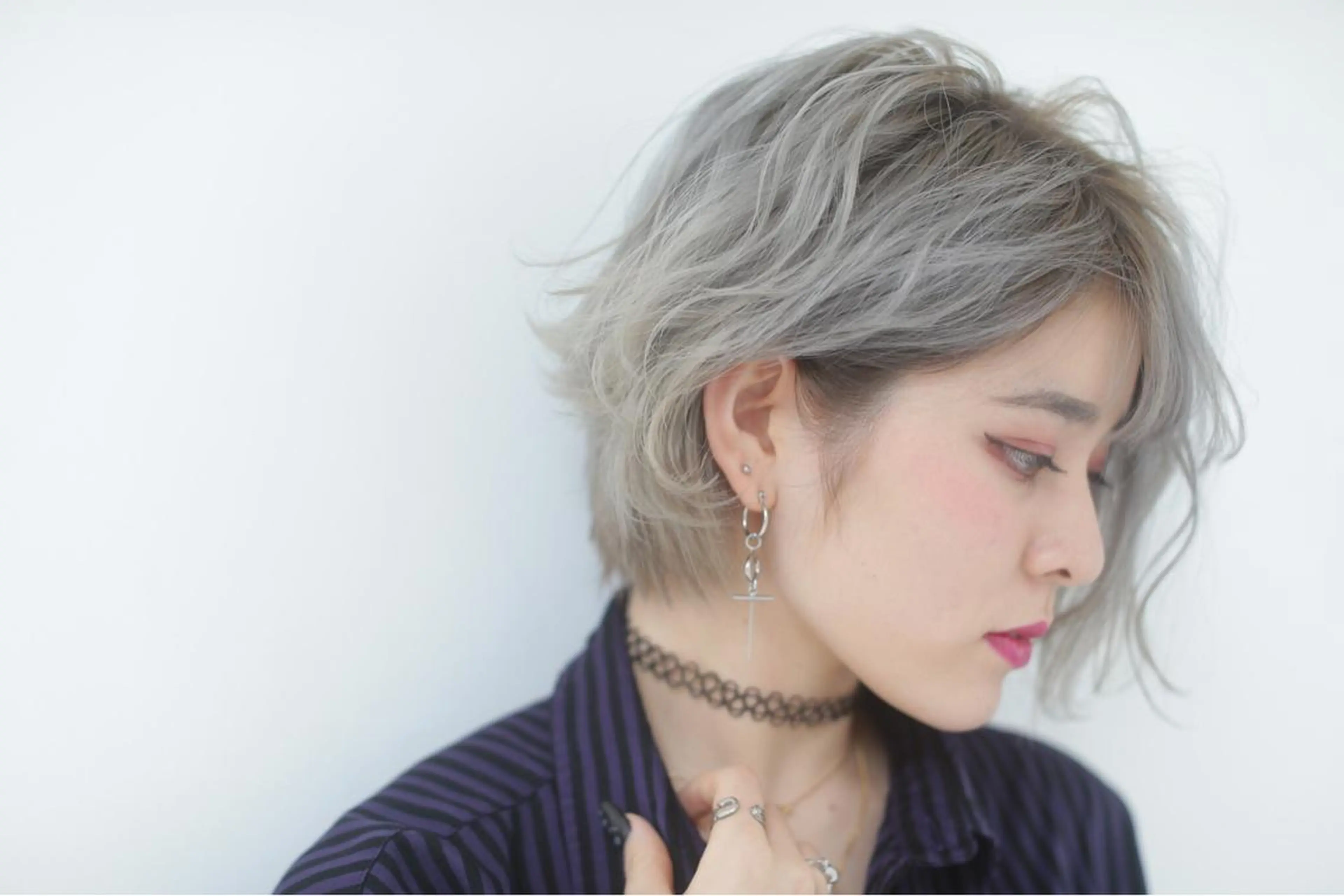 ショート カラー ヘアアレンジ ベージュカラー Lee東三国 店長 谷辻誠志のヘアスタイル