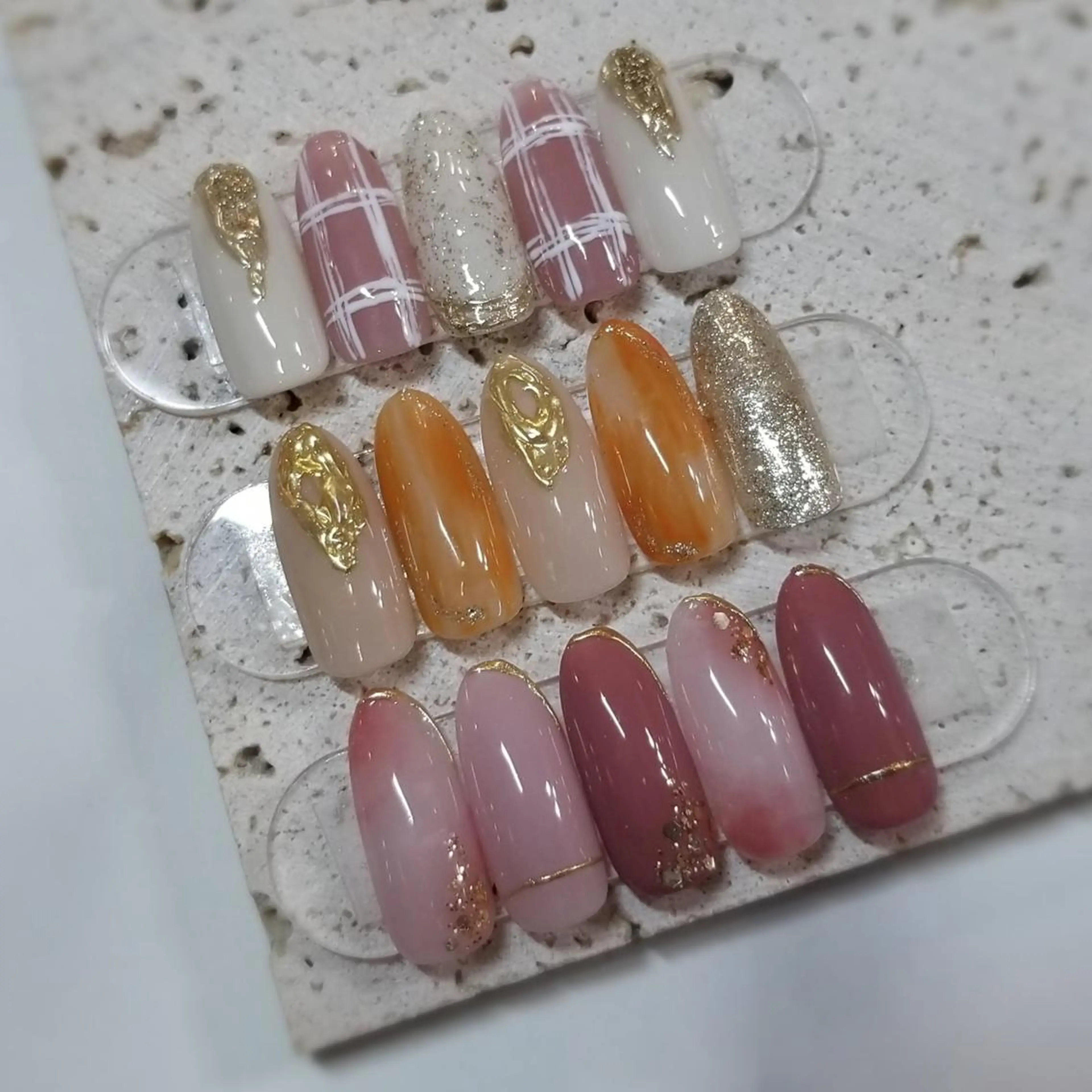 【オフなし】 人気No3 定額プレミアムアート Hand Gel 平日¥7800/土日祝¥8300/最旬デザイン多数♫の写真