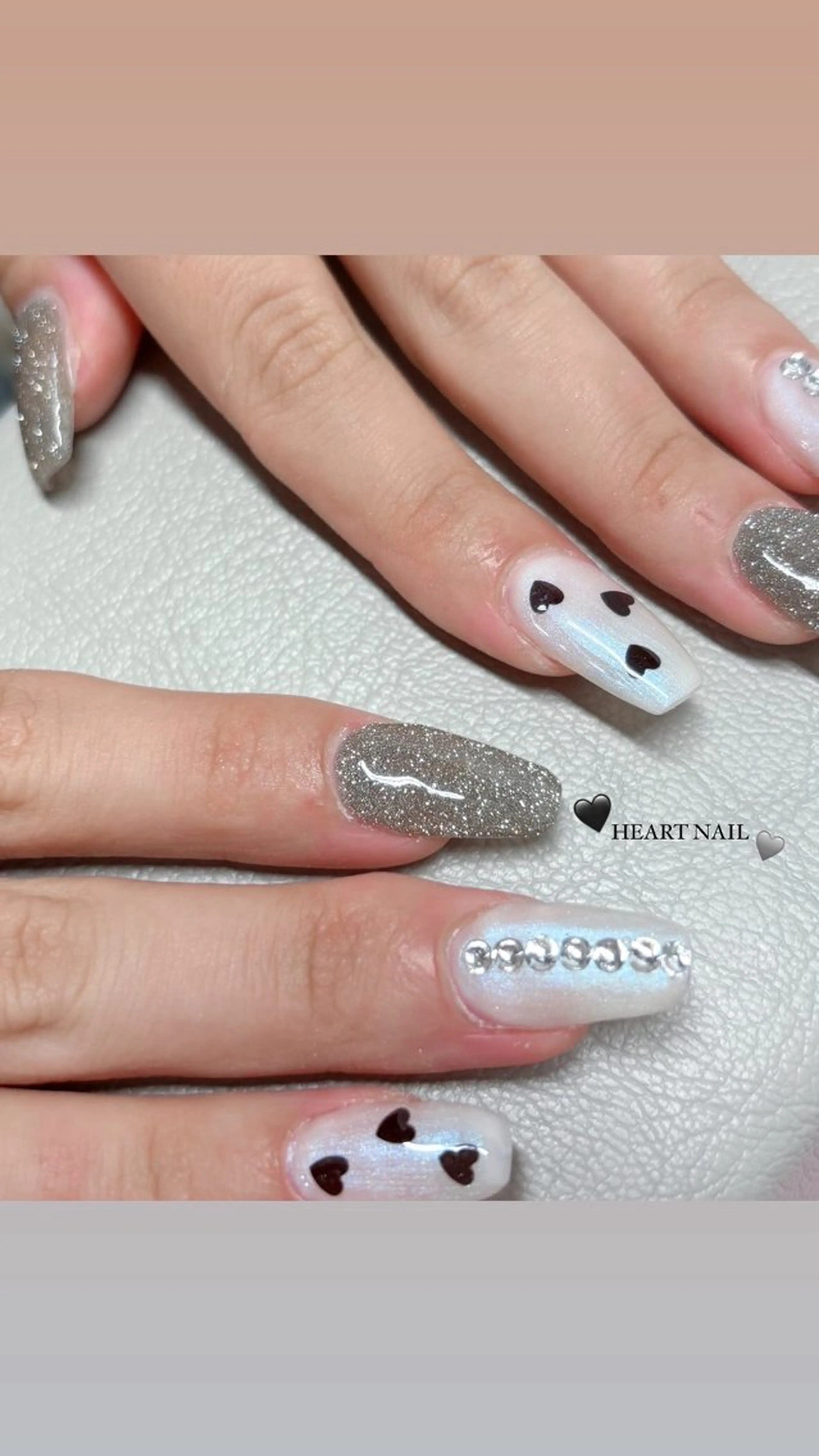 ネイル ハート ホログラムネイル ハンドネイル HI NAのマツエク・マツパデザイン