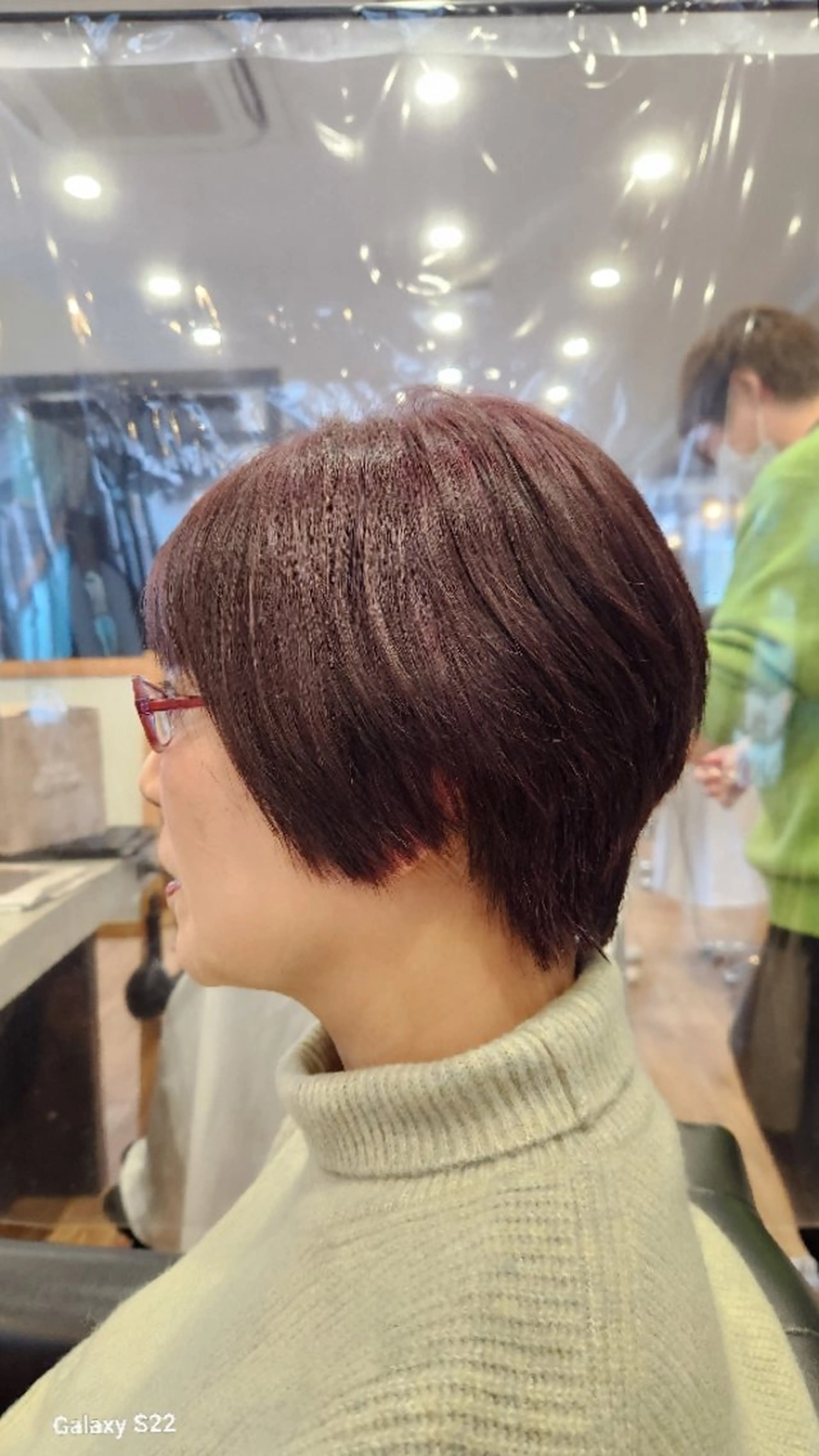 ショート カラー カット ヘアカラー 橘　 莉穂のヘアスタイル