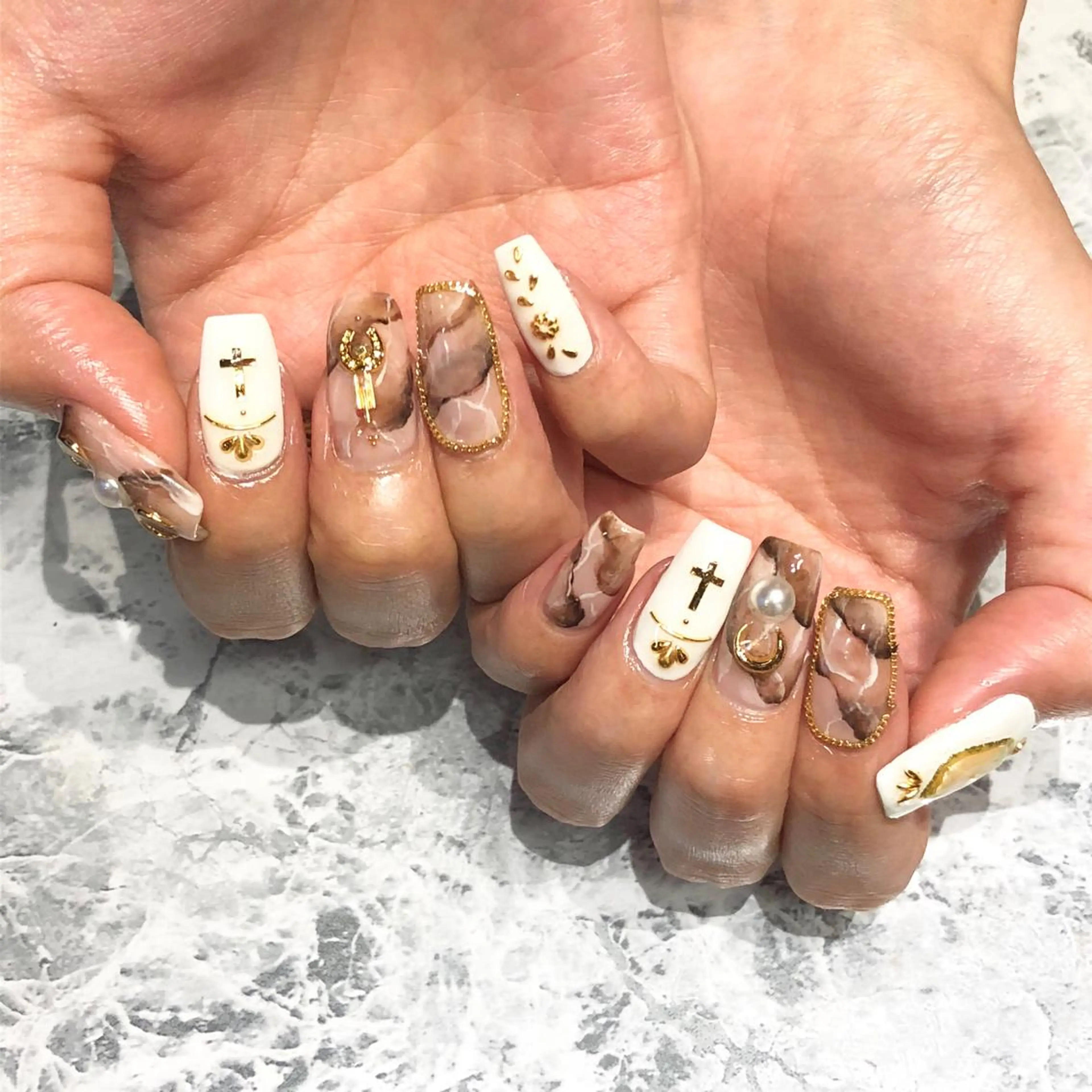 ネイル ハンドネイル crestnail所属・小林 束紗のネイルデザイン