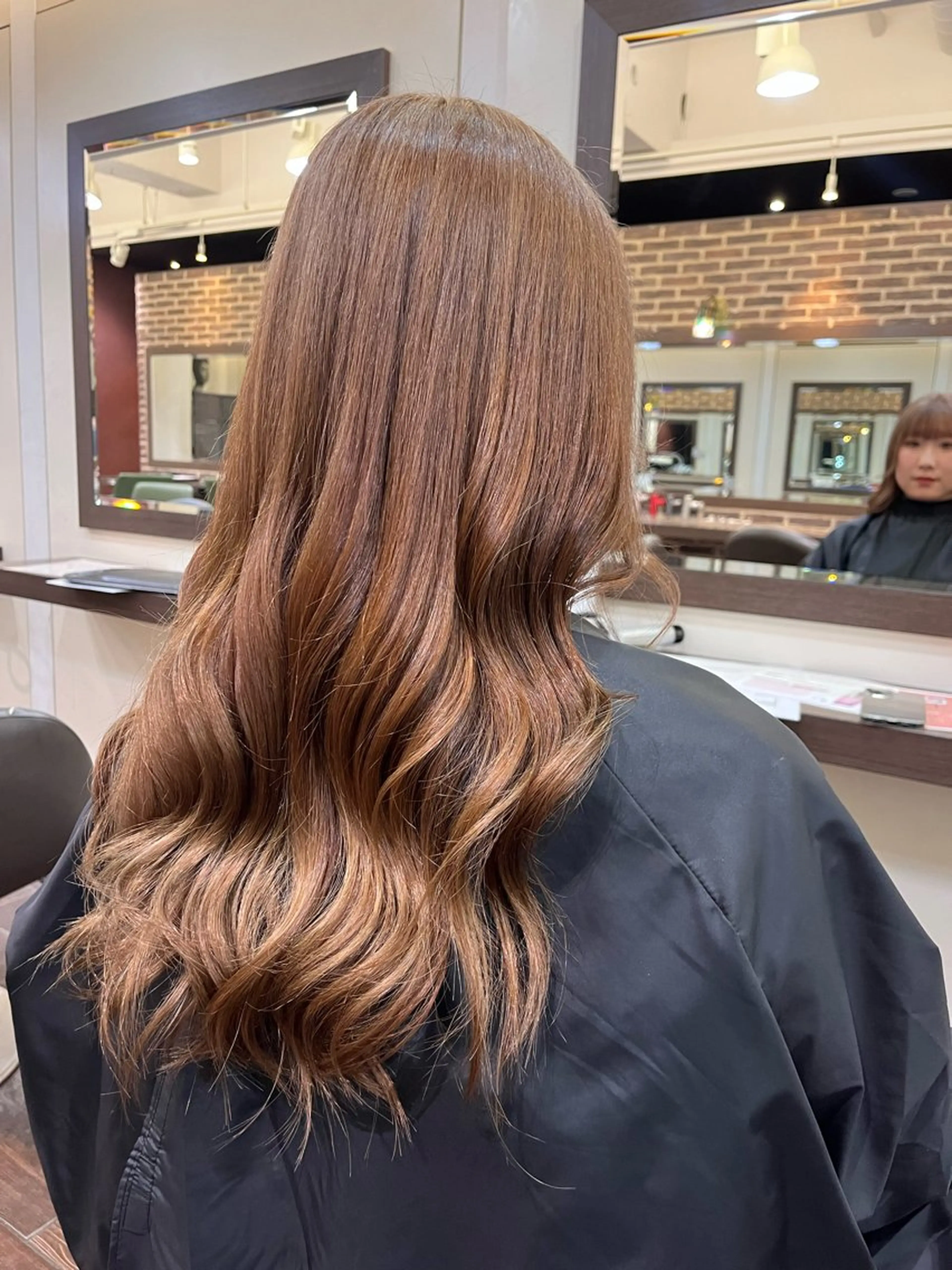 ロング カラー ブリーチ ケアブリーチ ダブルカラー イヤリングカラー グラデーションカラー ヘアカラー 酸性ストレート 🤍🎀honokaのヘアスタイル