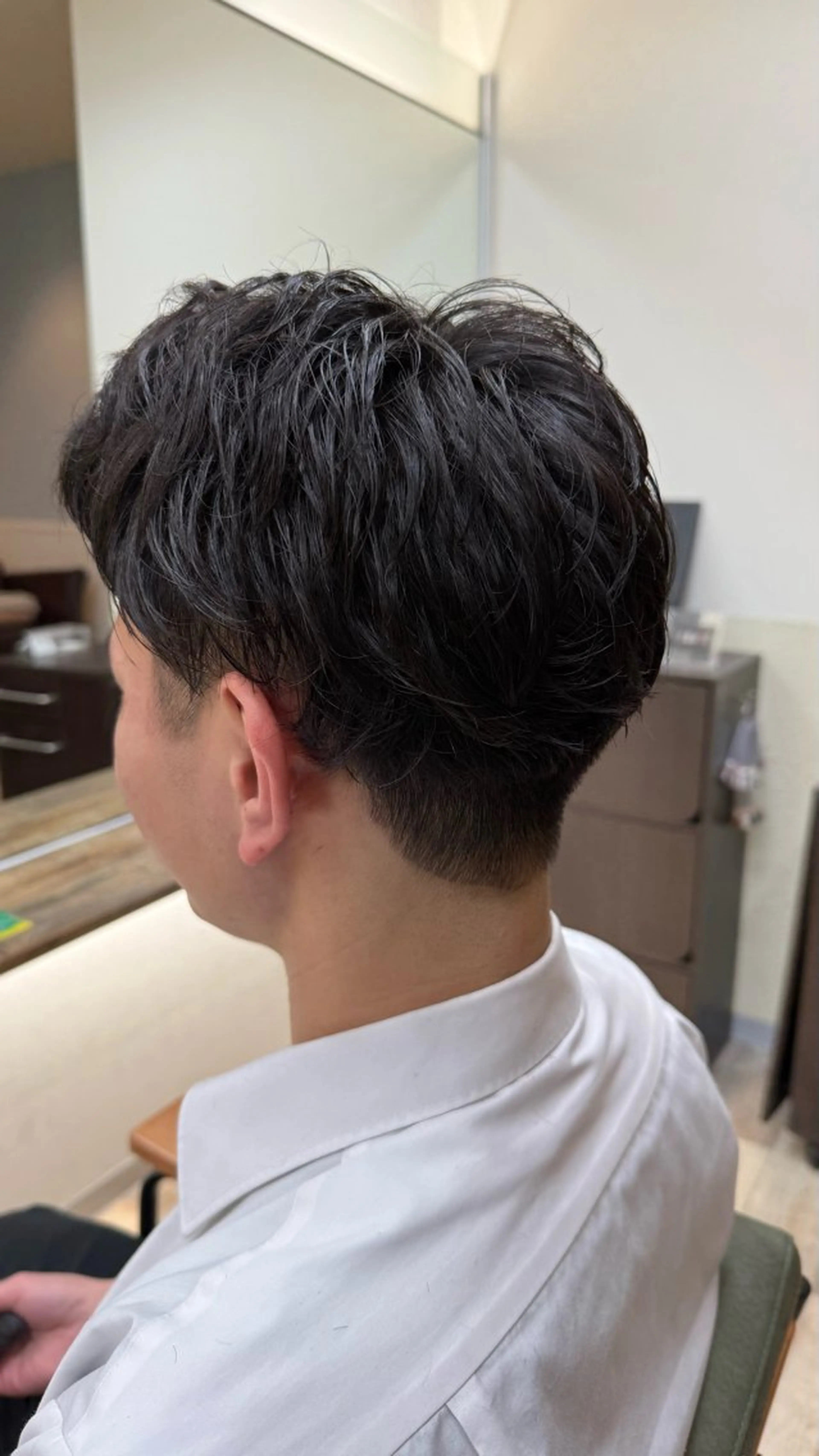 ショート CHROM所属・ハイトーン募集中 💜✝️荒川優輝のヘアスタイル