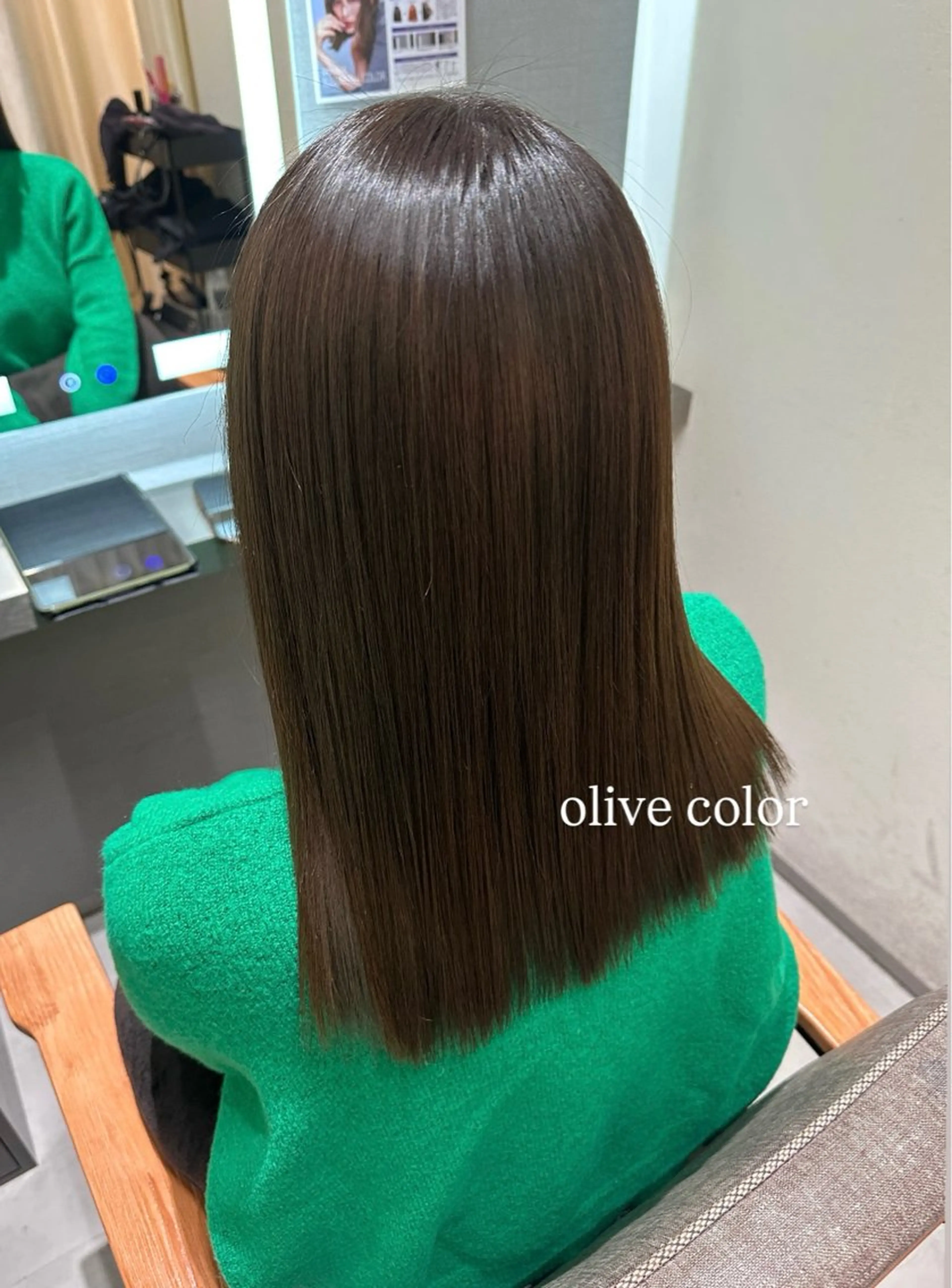 セミロング カラー 透明感カラー オリーブカラー 髪質改善 トリートメント カット ヘアカラー トリートメント 🇰🇷韓国ｽﾀｲﾙ ﾚｲﾔｰ/ayanaのヘアスタイル
