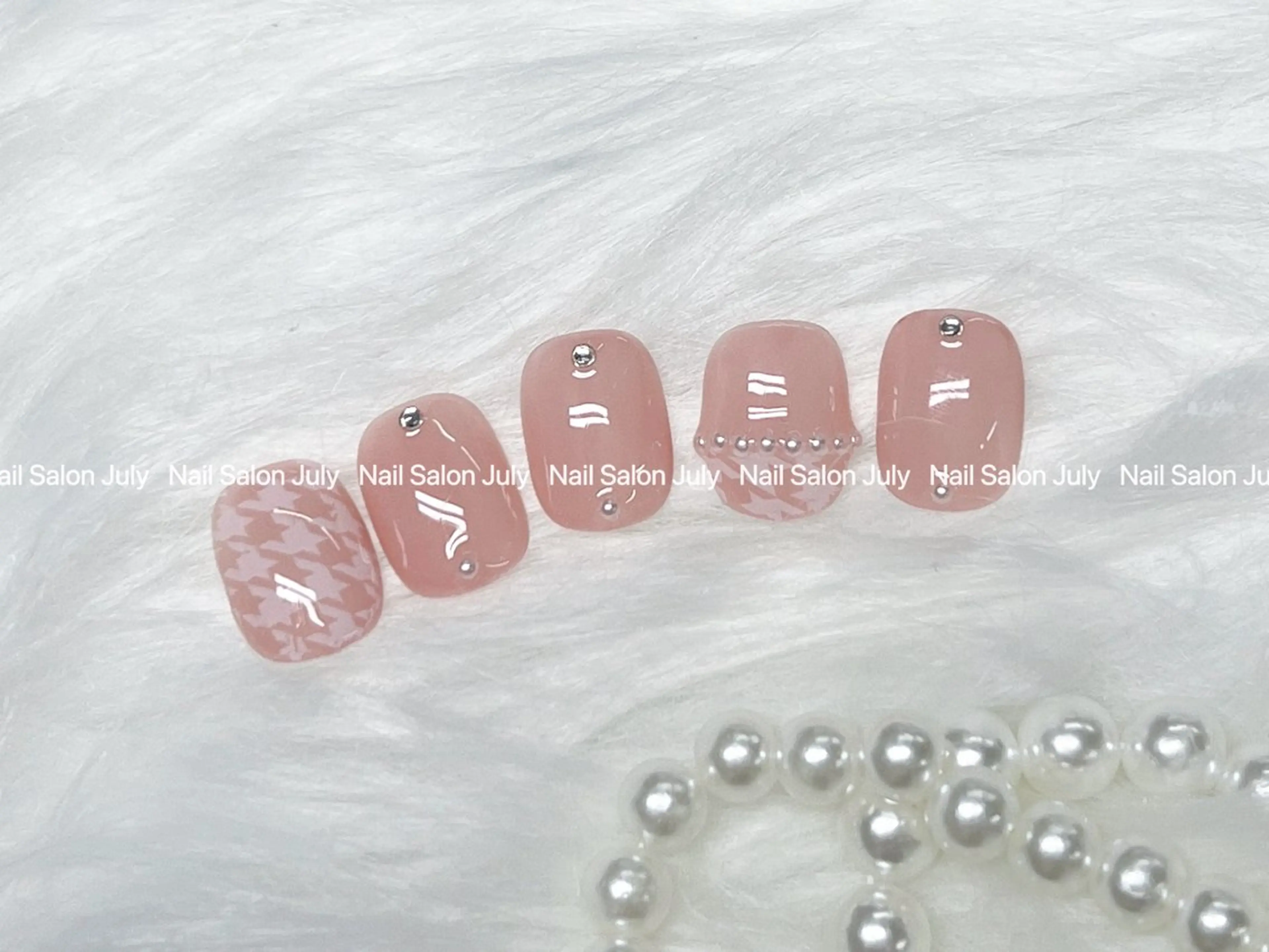 ネイル アートネイル オーロラネイル ジェルネイル ガーリー キラキラネイル ハンドネイル July モモのネイルデザイン