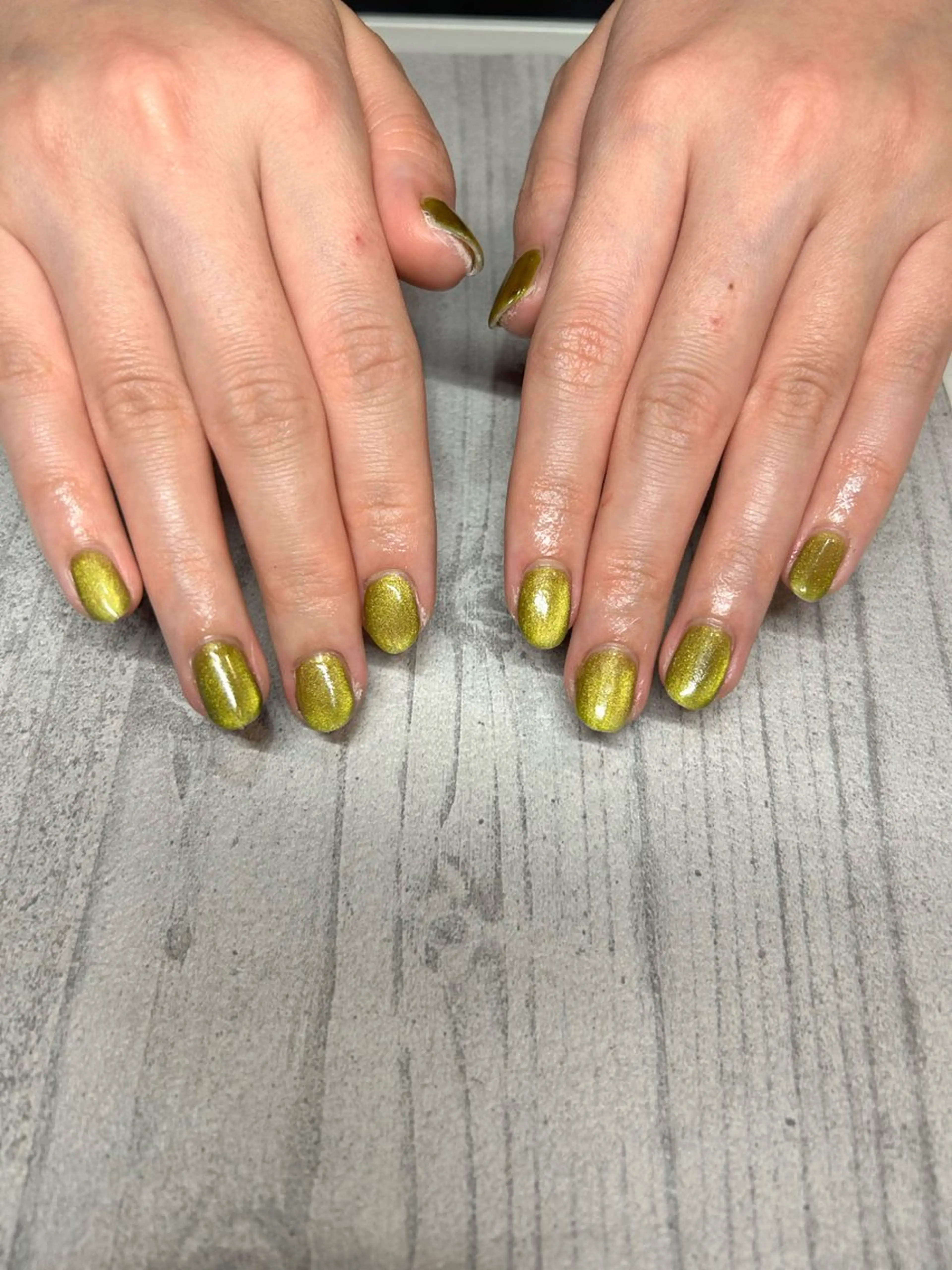 ネイル マグネットネイル ハンドネイル Megu 【 cutill 】のネイルデザイン