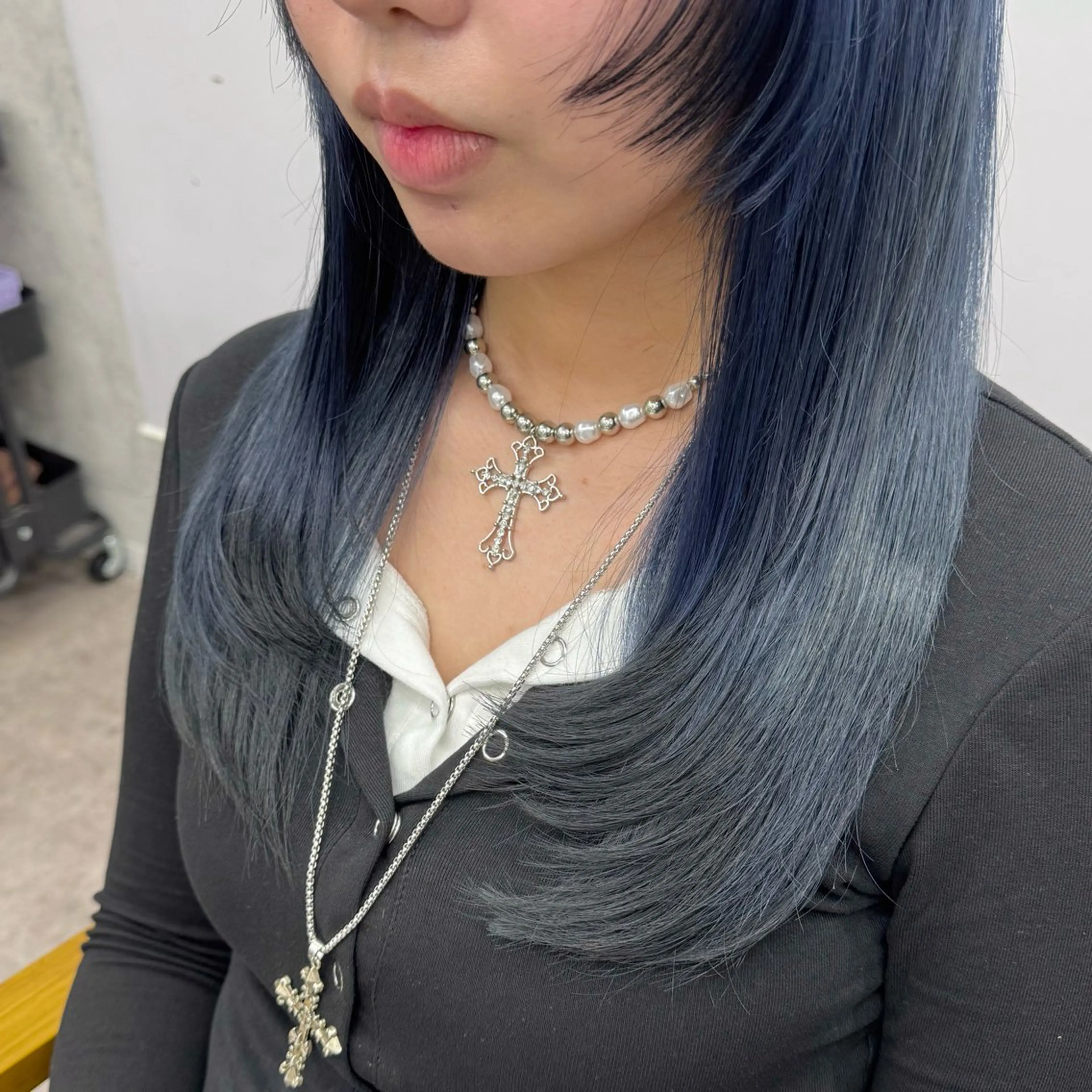 セミロング カラー カット ヘアカラー JUNSHIN🦋 ヘアセット／カラーのヘアスタイル