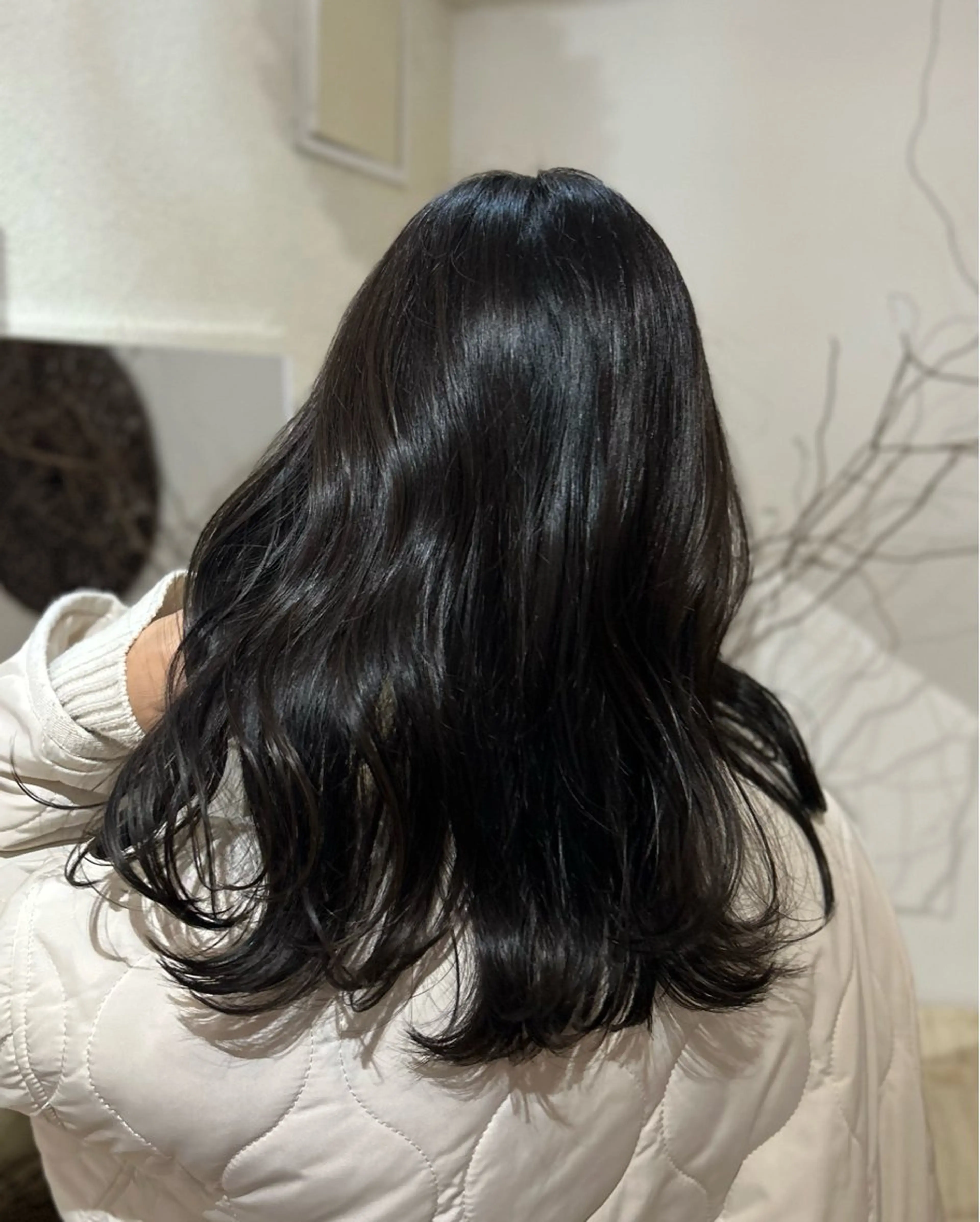 セミロング カラー ヘアカラー トリートメント ヘッドスパ putri 川邉 優花のヘアスタイル