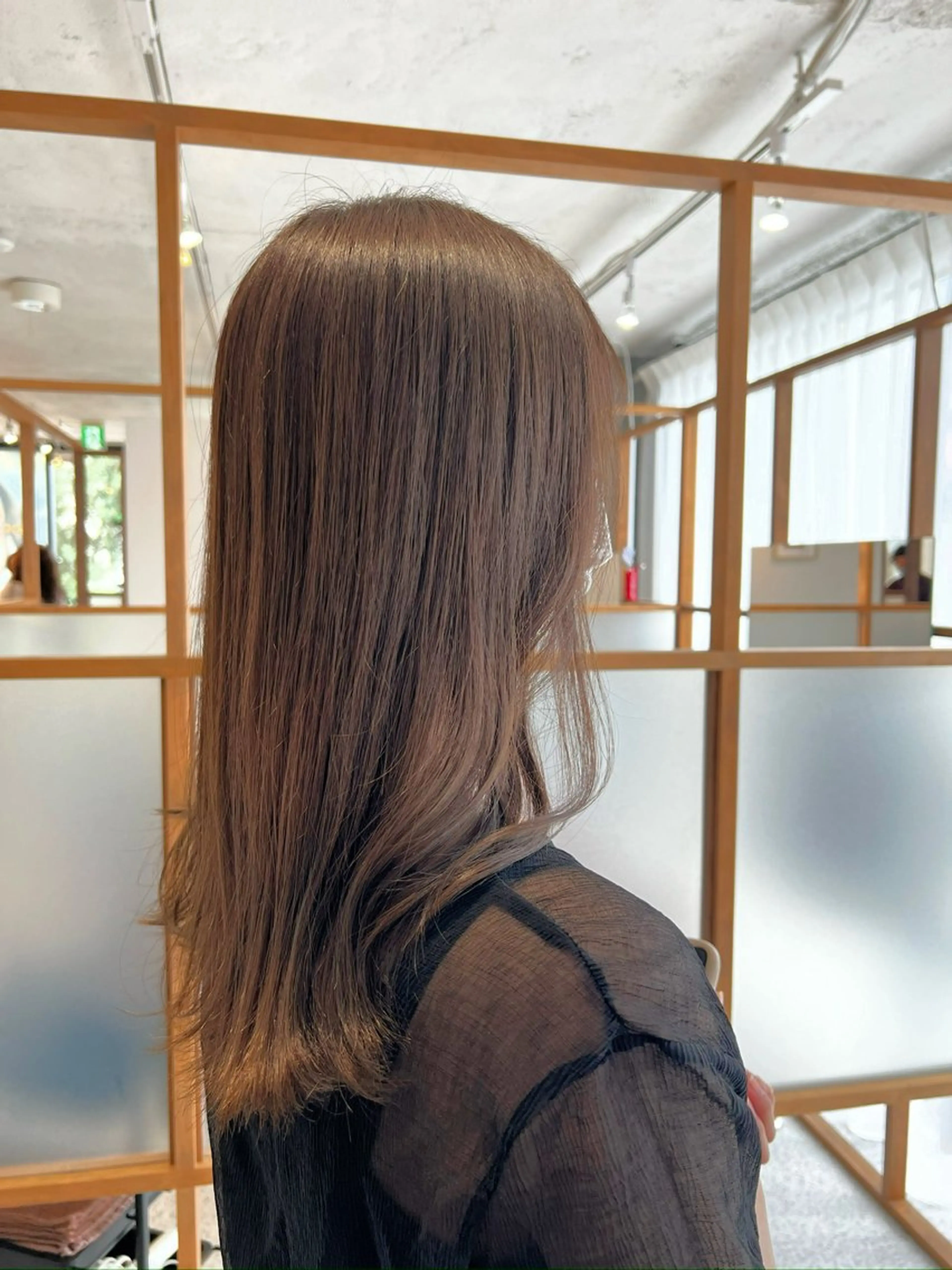 ミディアム sa waのヘアスタイル