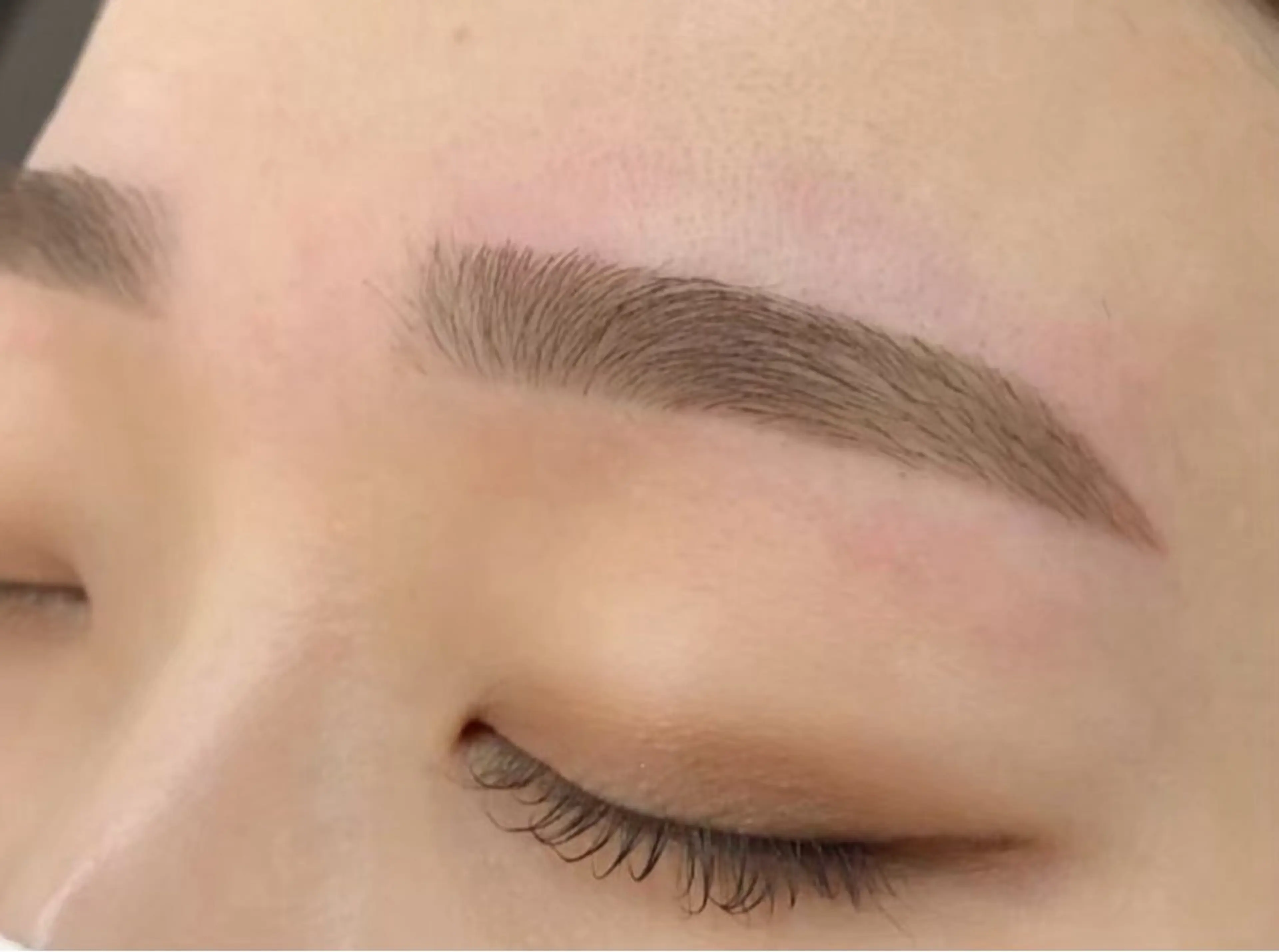 アイブロウ 眉毛専門店 EAGLE熊谷所属・髙山 音夢の眉毛・アイブロウイメージ