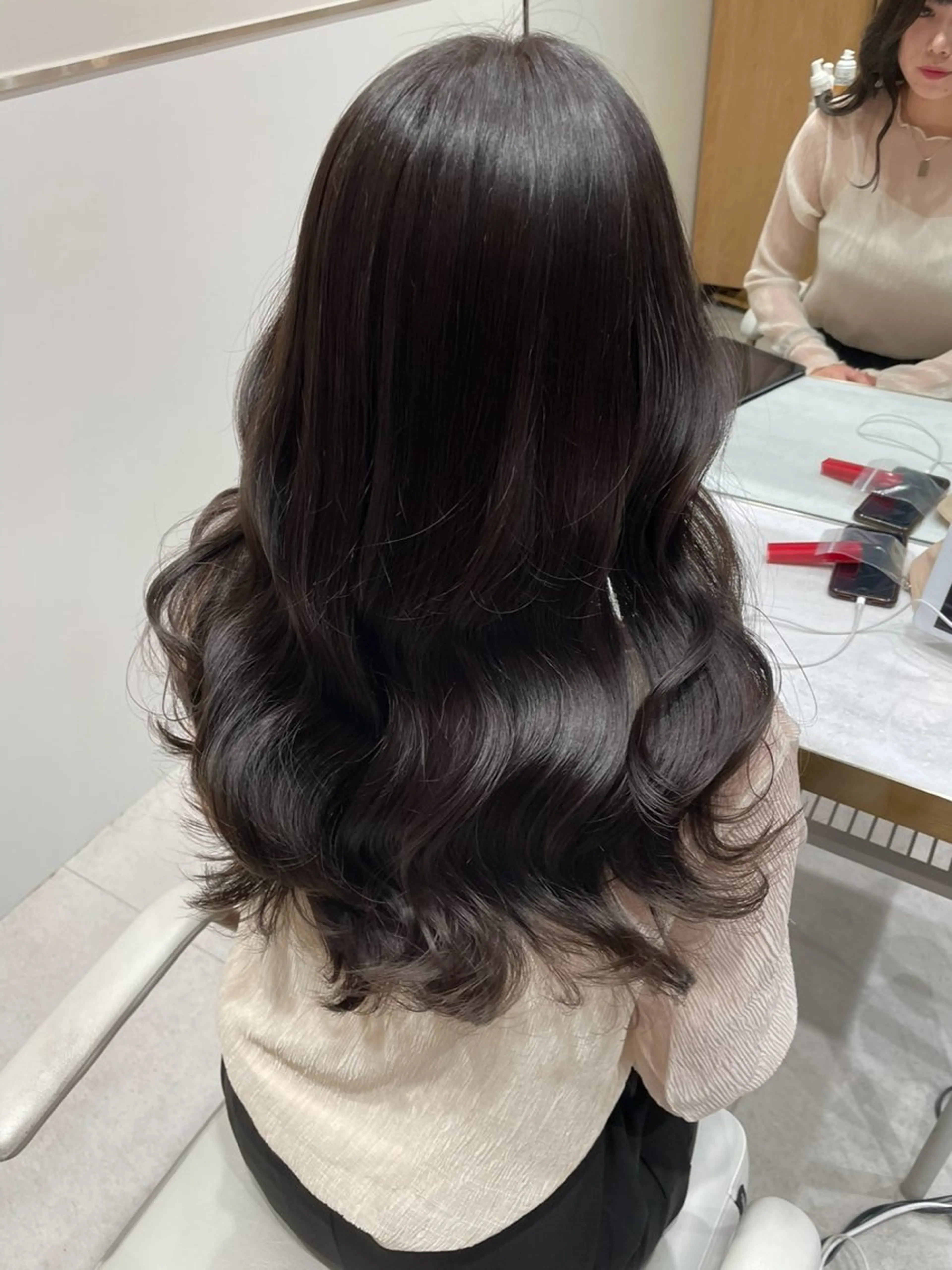 ロング パーマ 🇰🇷韓国風くびれ ヘア🇰🇷中村優大のヘアスタイル