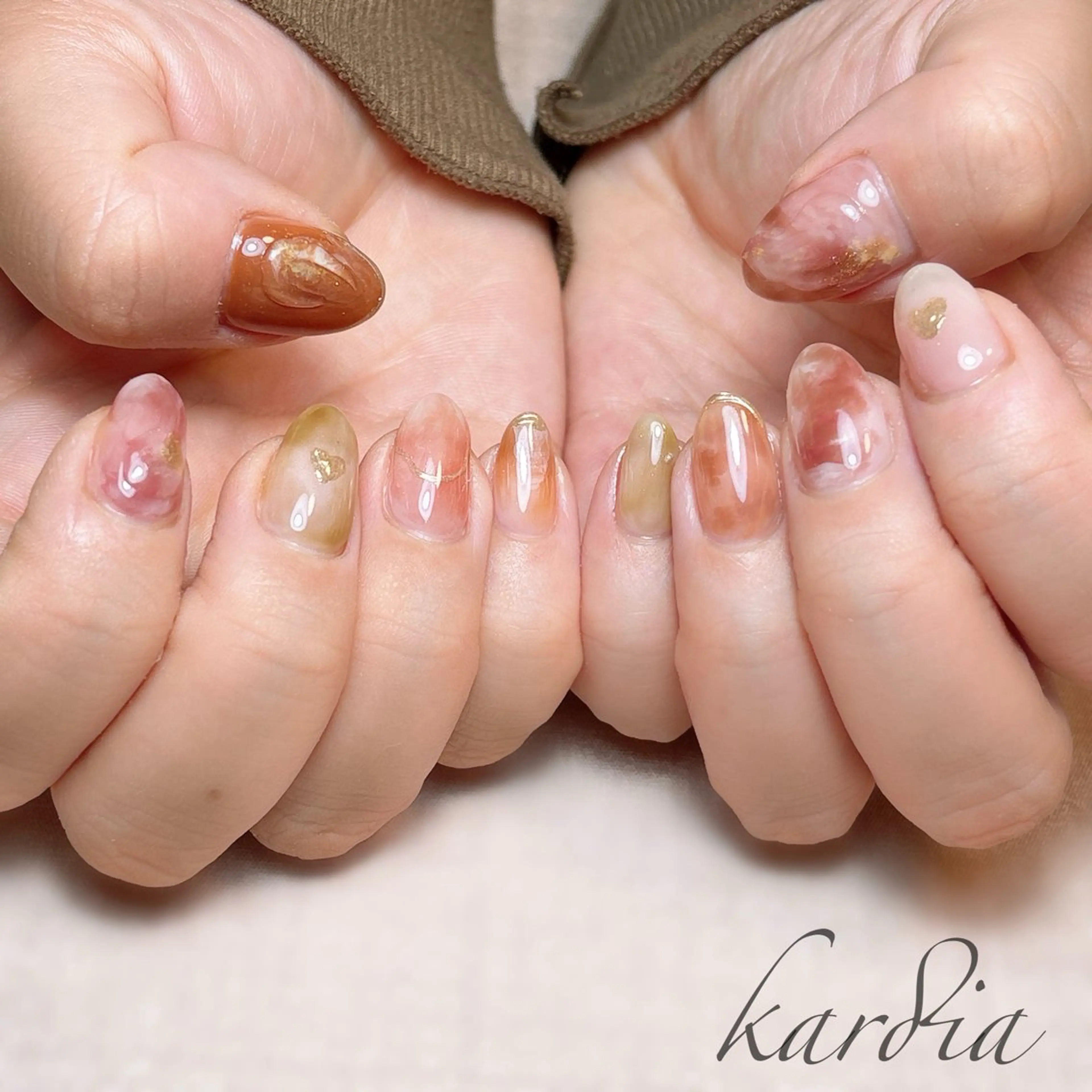 ネイル ハンドネイル καρδιά -ｶﾙﾃﾞｨｱ-のネイルデザイン