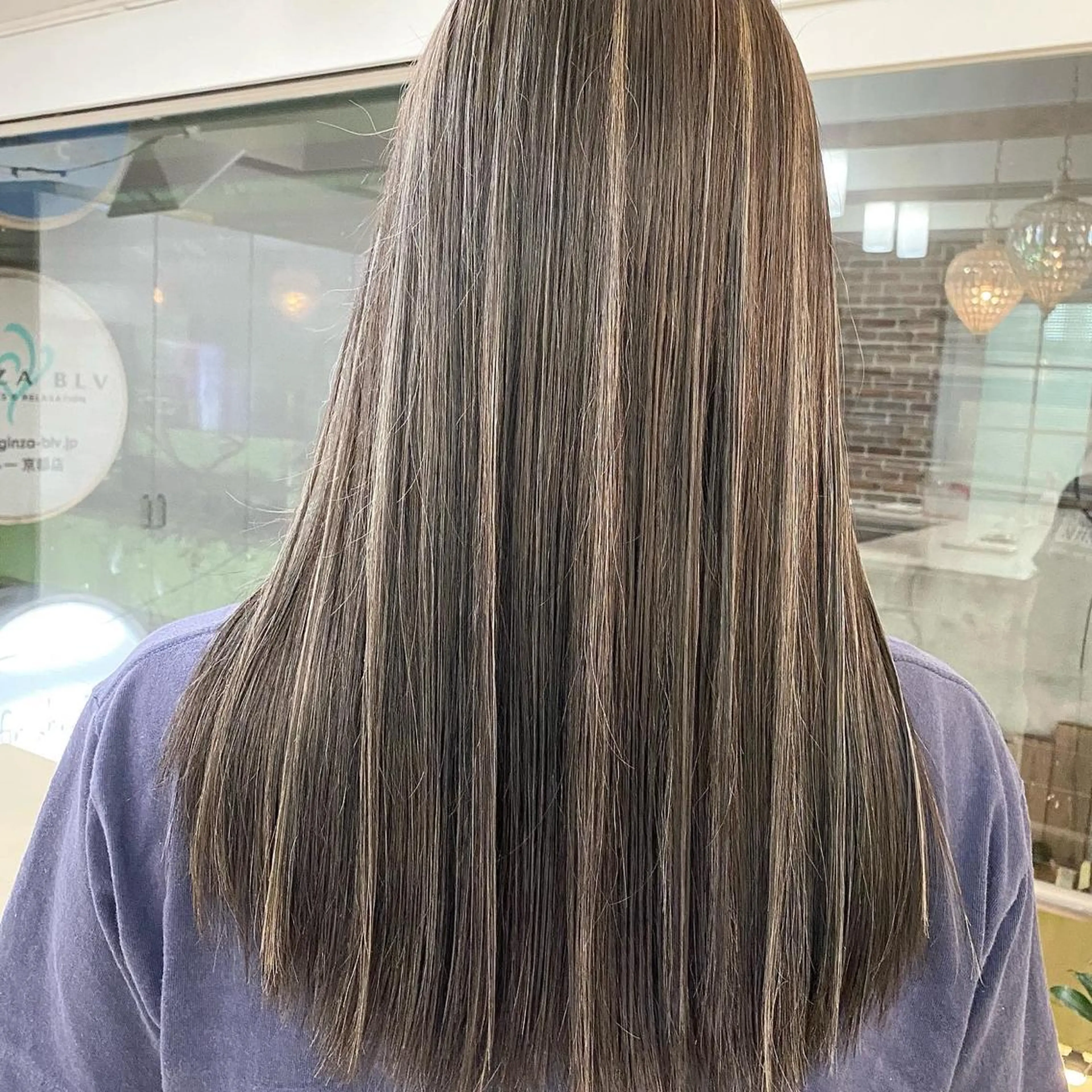 セミロング カラー ヘアアレンジ ヘアカラー トリートメント 久米 治仁のヘアスタイル