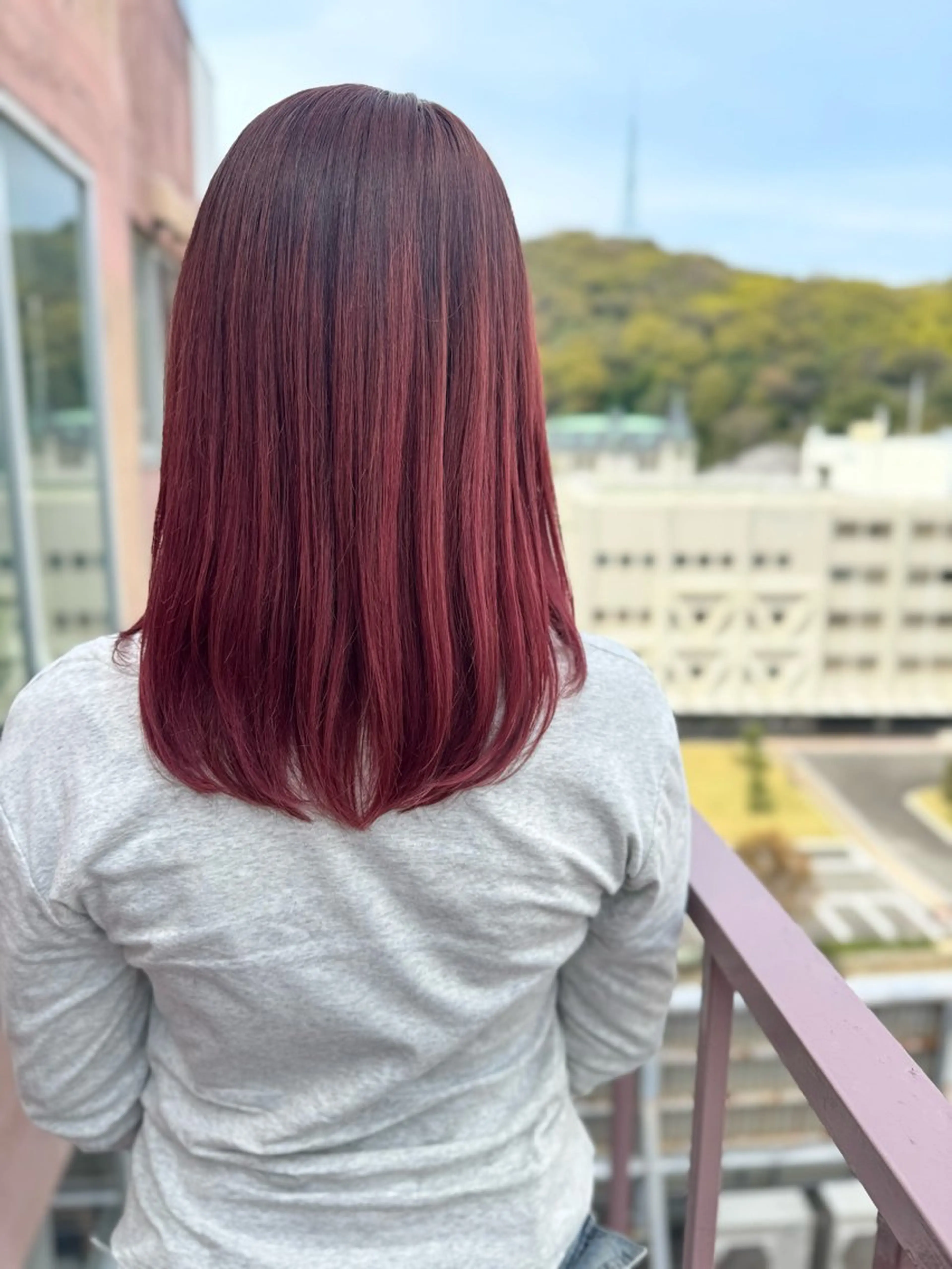 セミロング カラー ピンクカラー ヘアカラー Viage （ビアージュ）のヘアスタイル