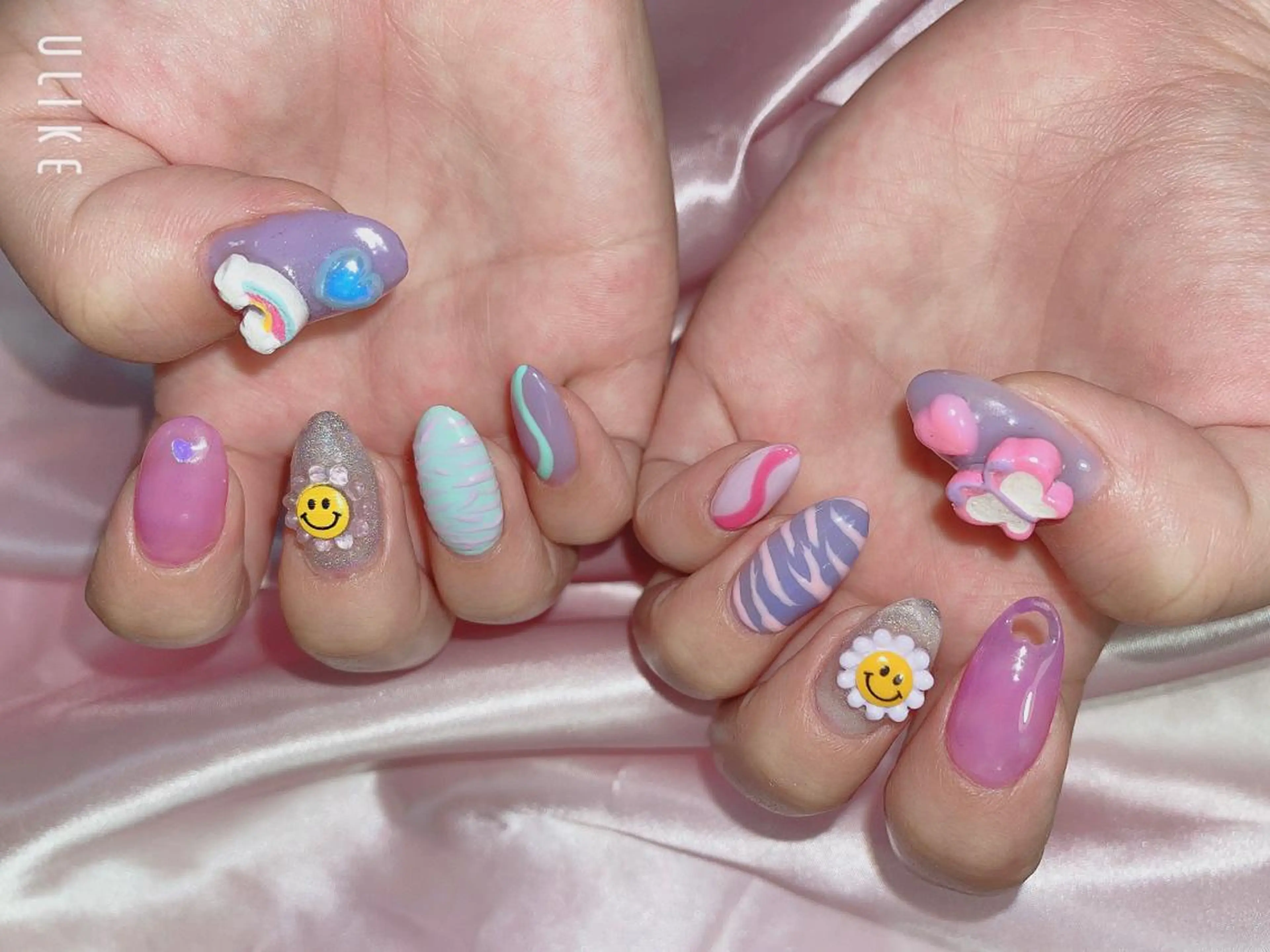 ネイル 高草木 桃香のネイルデザイン