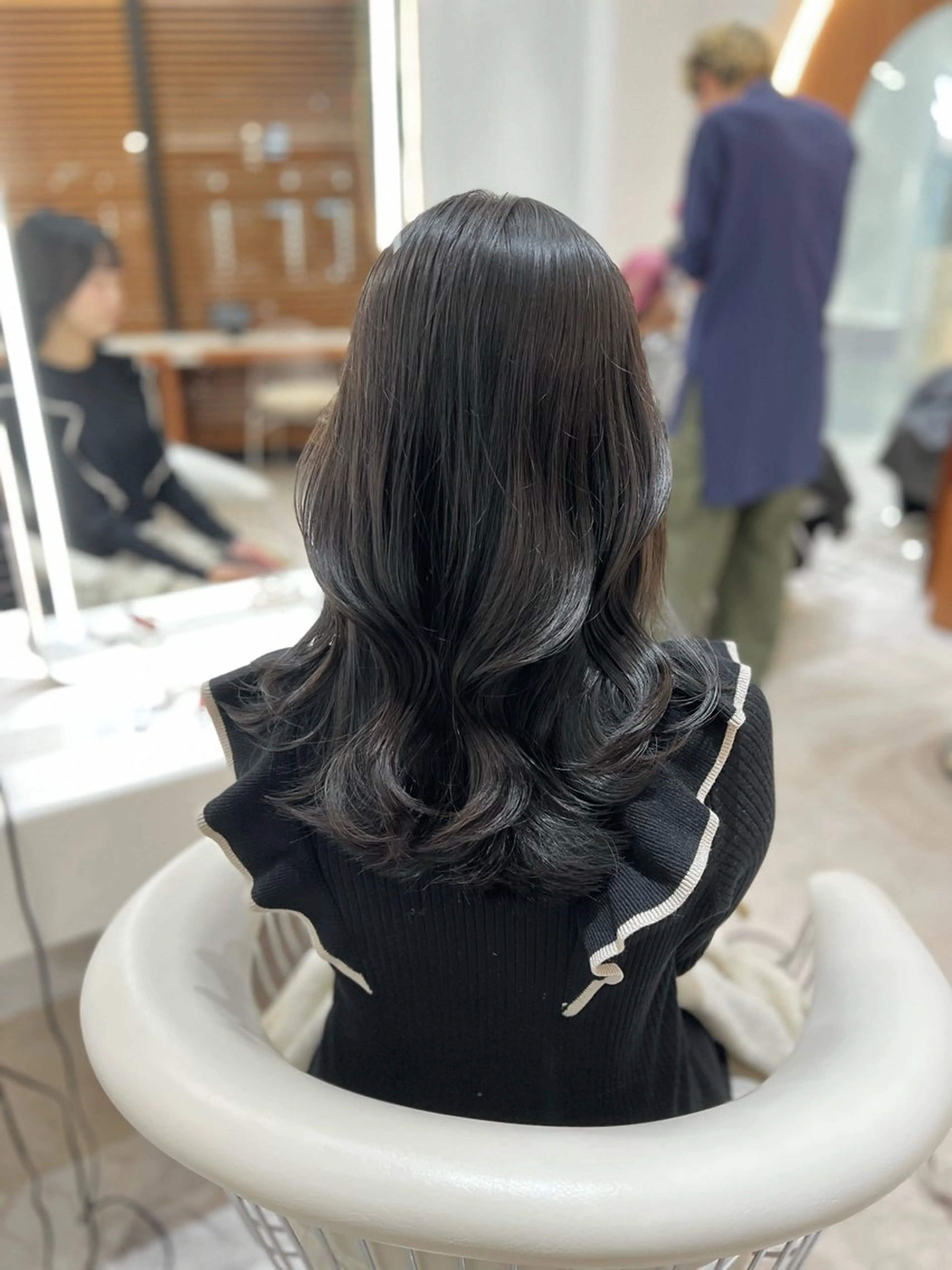 【💫🇰🇷韓国レイヤー限定🇰🇷💫】　　　　　　レイヤーカット+イルミナカラー+最新トリートメント(1日1名限定の写真