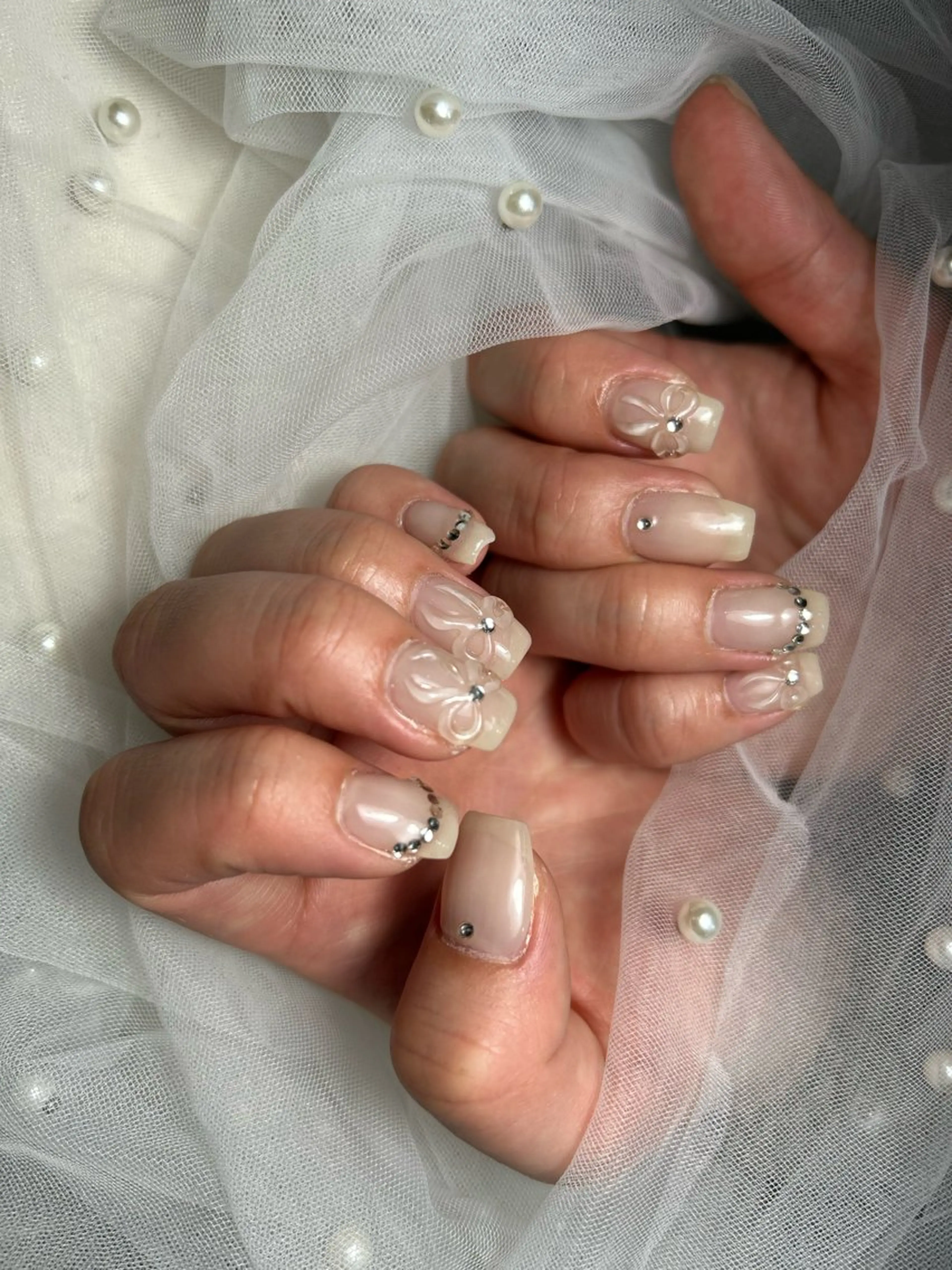 ネイル ハンドネイル フットネイル ✴︎ Delightのネイルデザイン