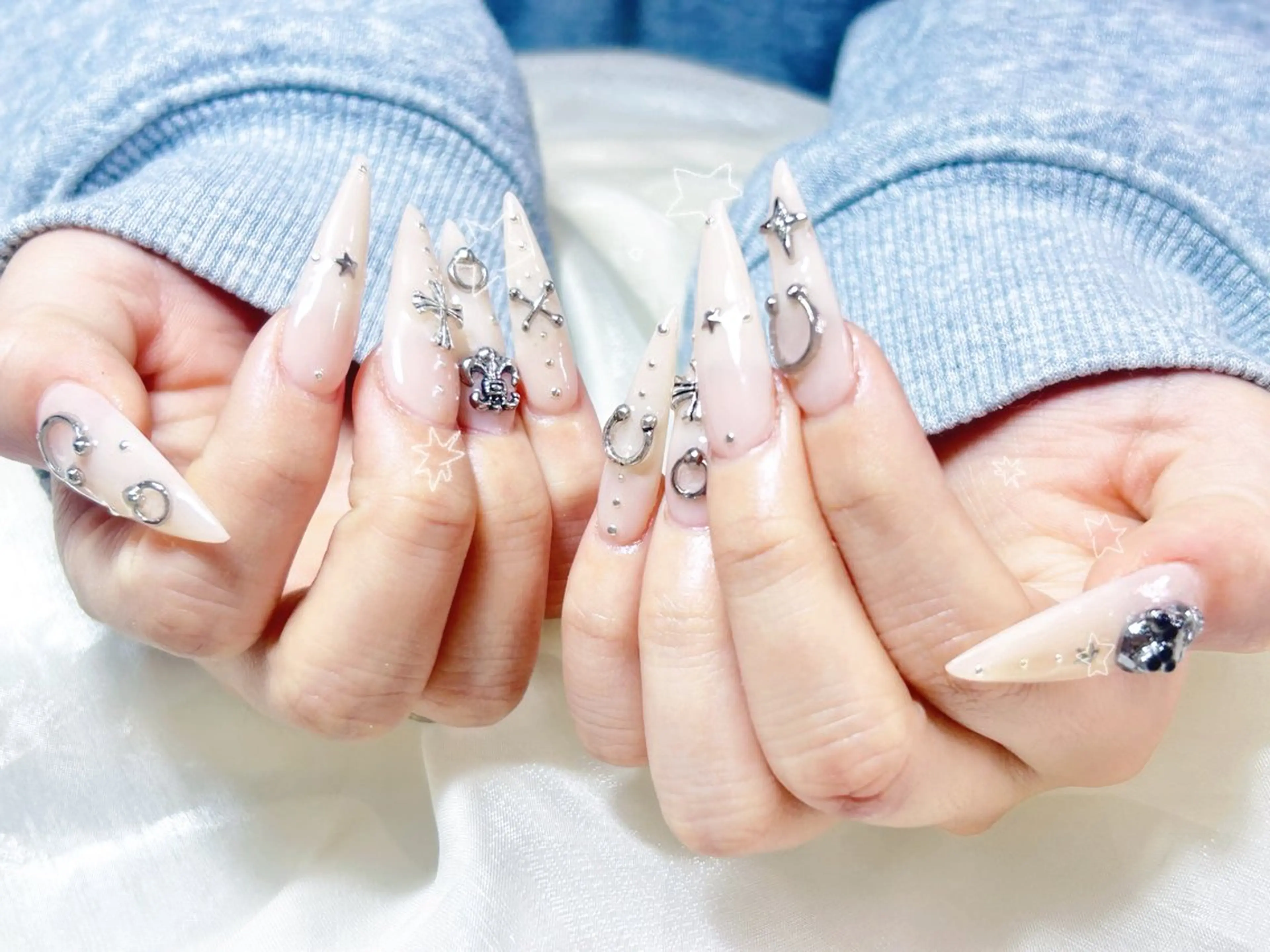 ネイル ハンドネイル ネイルサロンエクラ ななのネイルデザイン