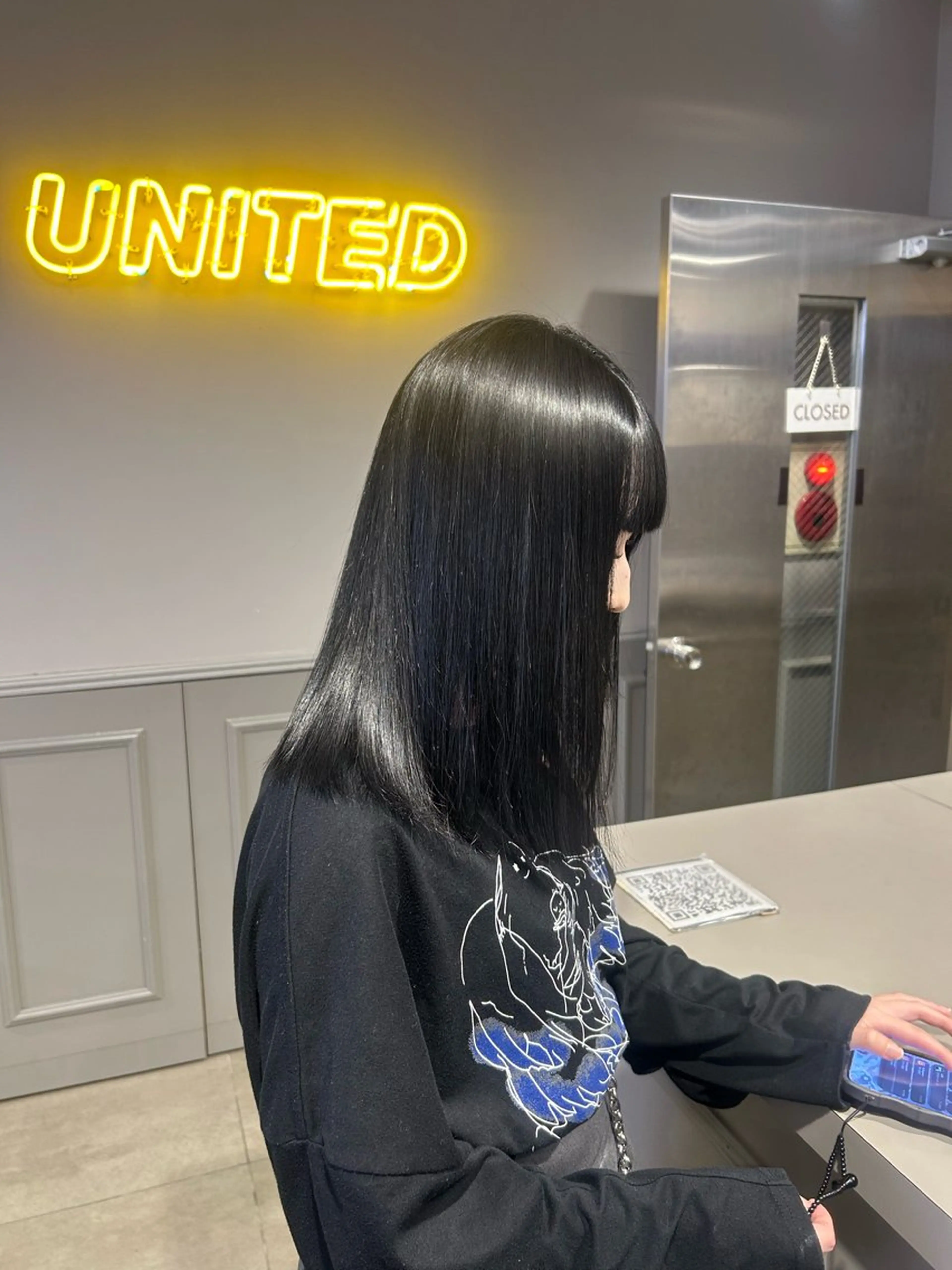 ミディアム カラー カット ヘアカラー トリートメント ヘッドスパ 韓国/トレンド レイヤー【101】のヘアスタイル