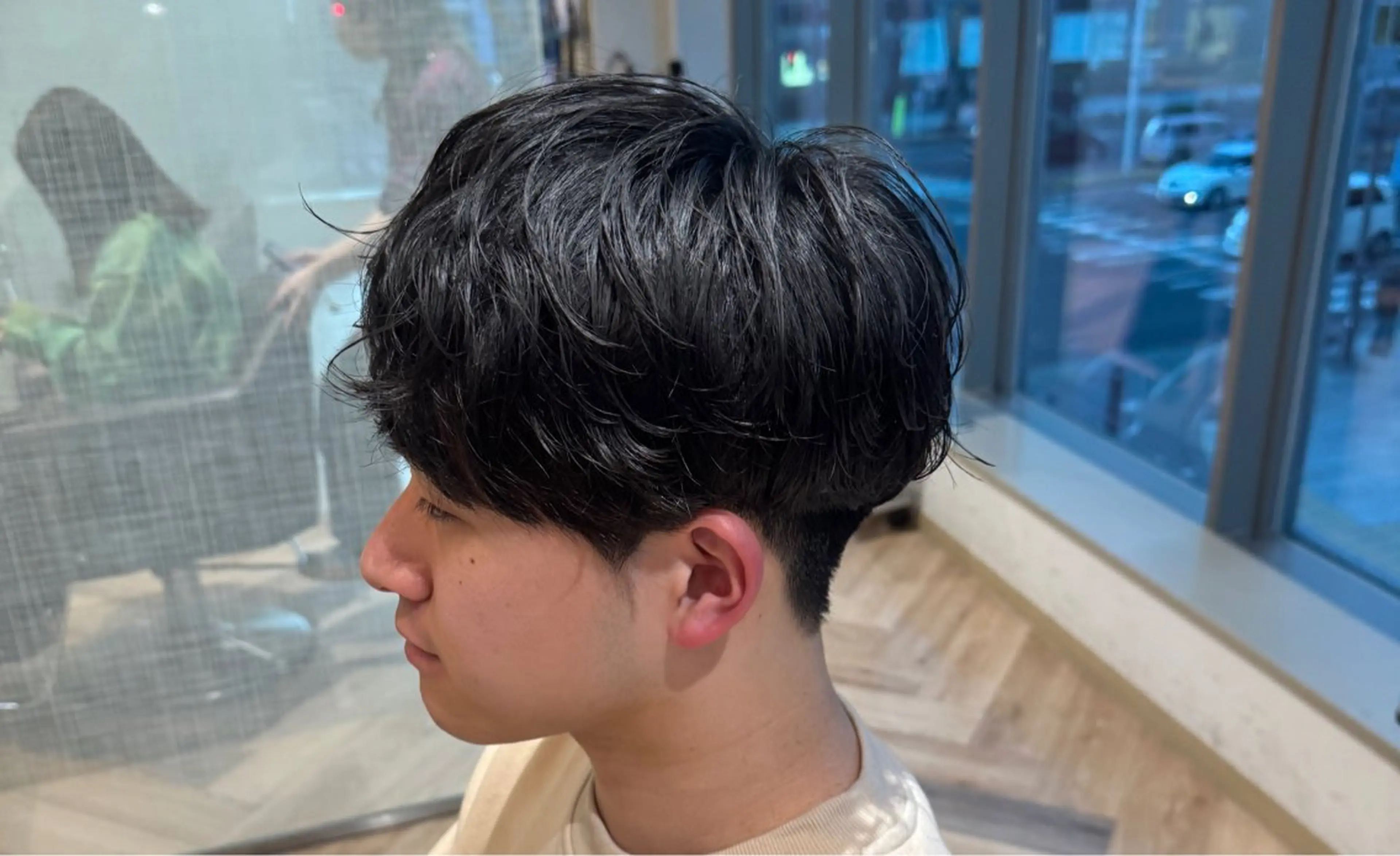 ショート パーマ メンズ メンズパーマ メンズ特化/ センターパート/八谷のヘアスタイル